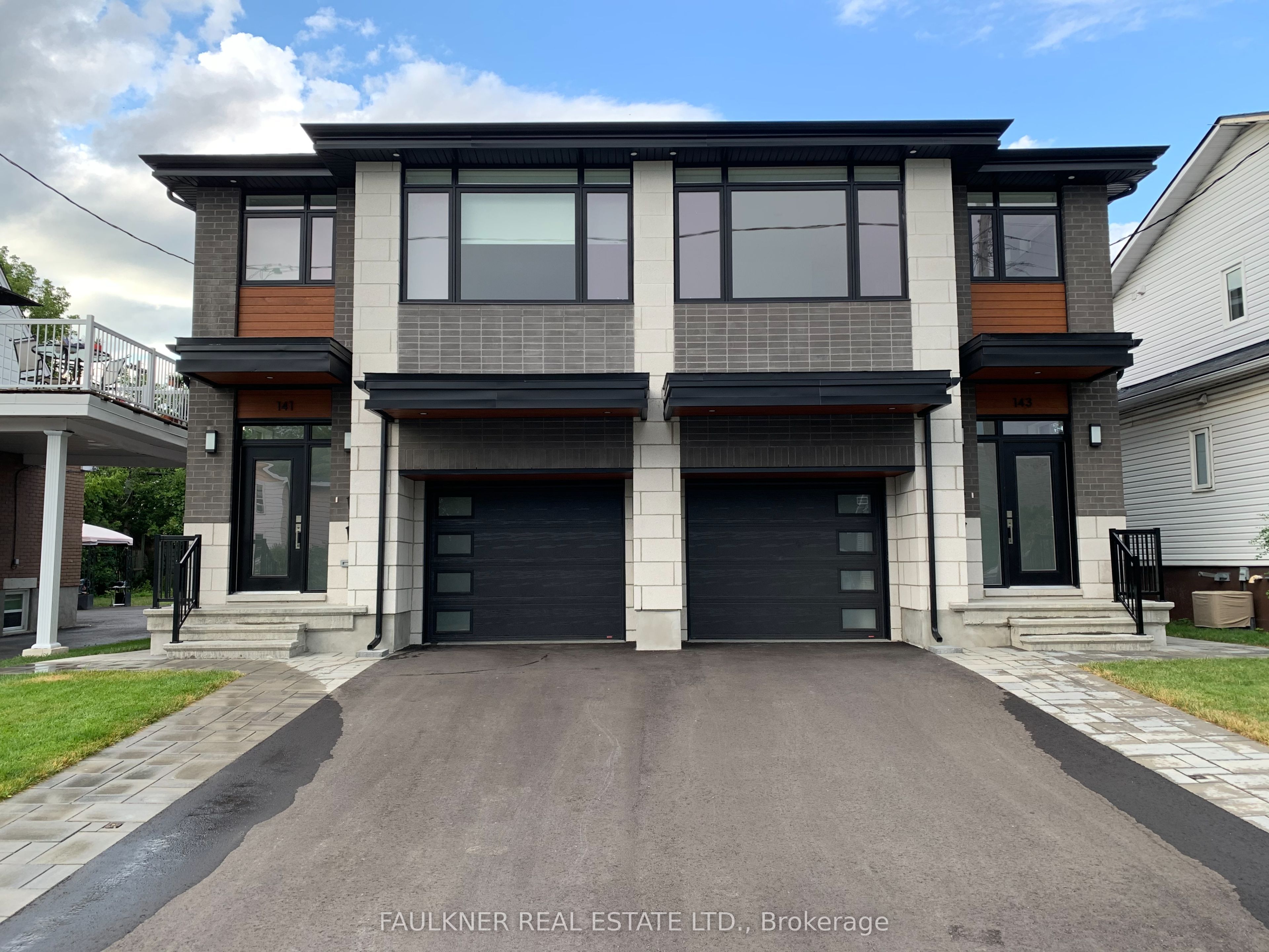 143 Columbus Avenue B, Overbrook - Castleheights and Area, ON K1K 1P9
