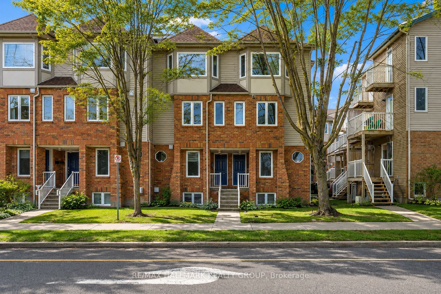 1344 Guthrie Street, South of Baseline to Knoxdale, ON K2H 1G8
