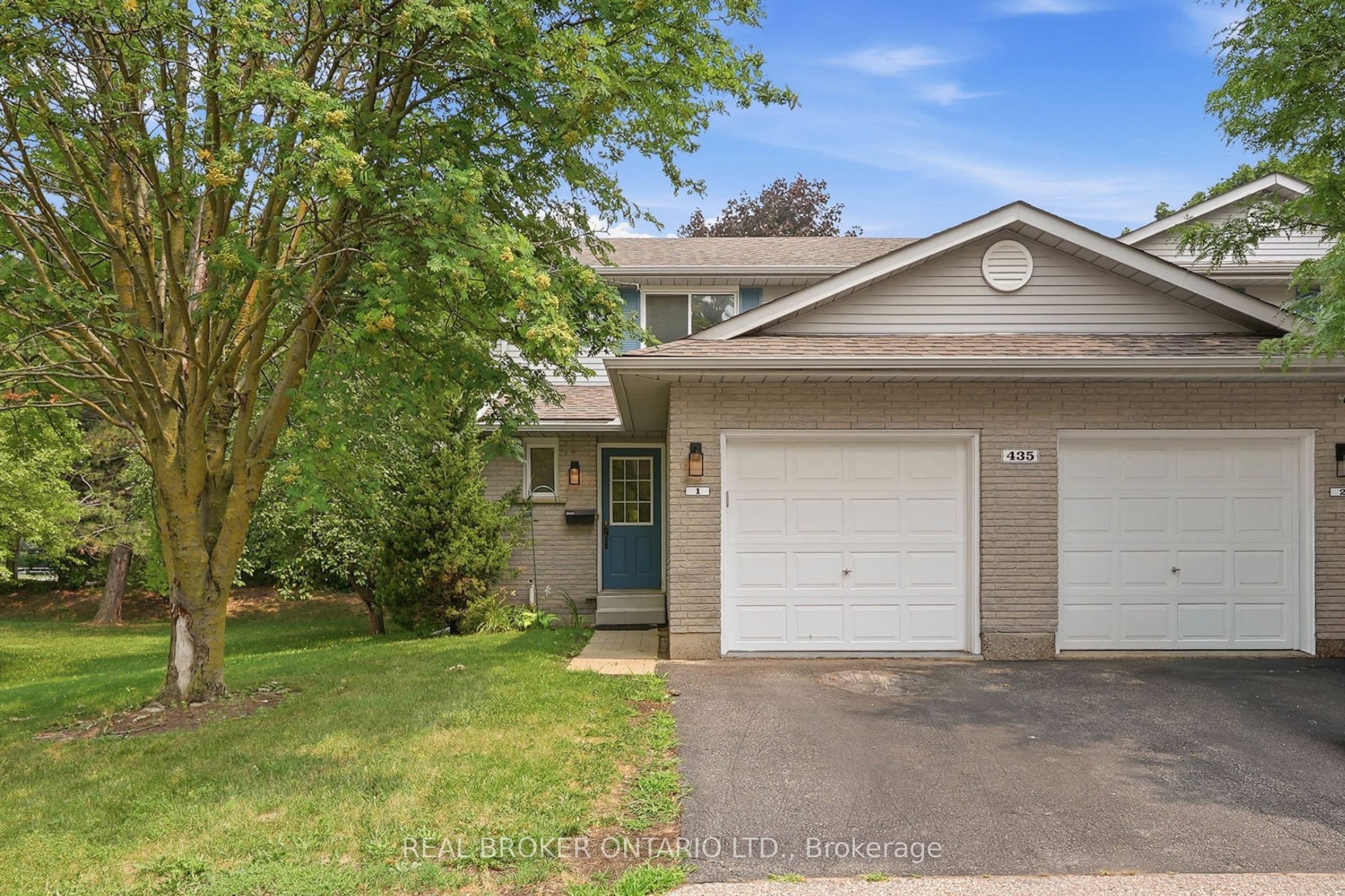 435 Kingscourt Drive 1, Waterloo, ON N2K 3R5