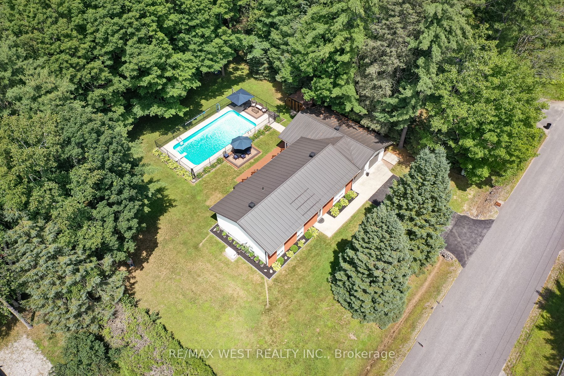 3 Mccrank Drive, Bracebridge, ON P1L 1A9 photo 3