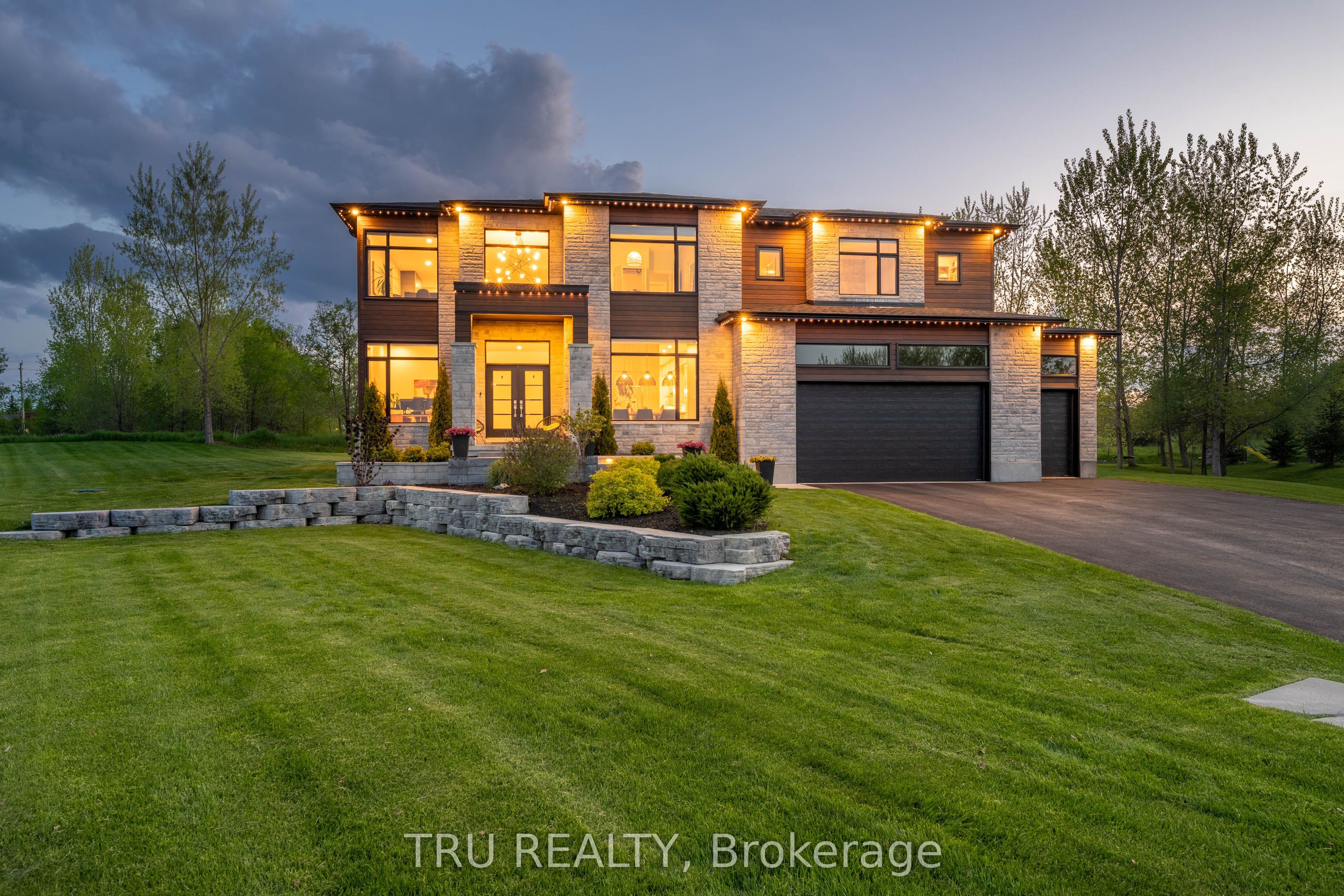 536 LEIMERK Court, Manotick - Kars - Rideau Twp and Area, ON K4M 0B2 photo 2