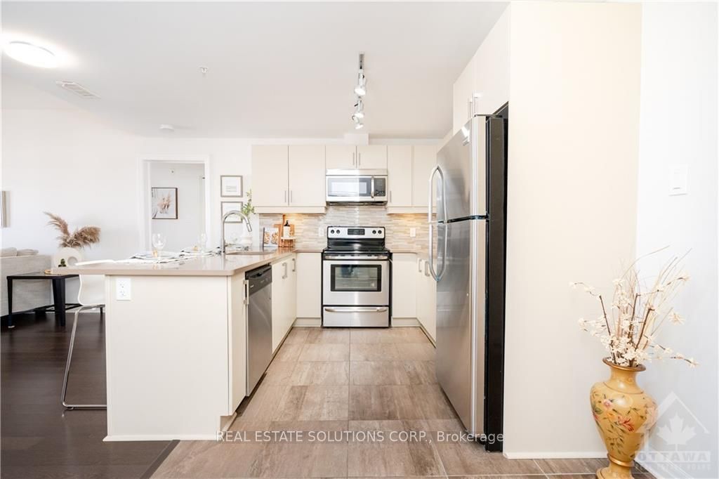 250 Winterfell Private 1, Hunt Club - South Keys and Area, ON K1G 4J1 photo 5