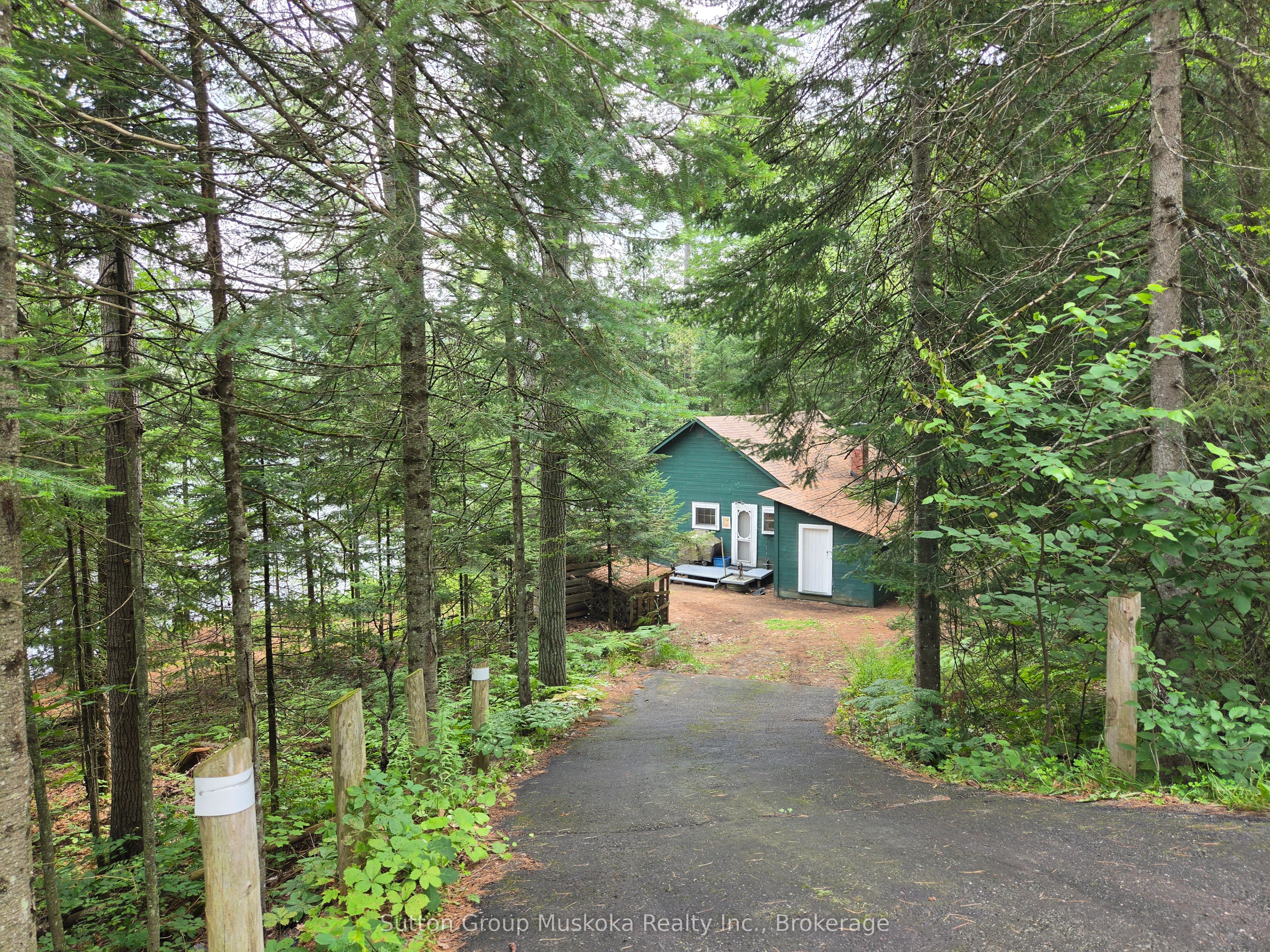 699 South Mary Lake Road, Huntsville, ON P0B 1L0 photo 2