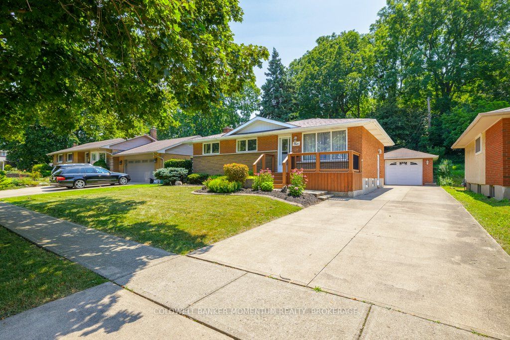4 Parkhill Road, St. Catharines, ON L2T 1V6 photo 3