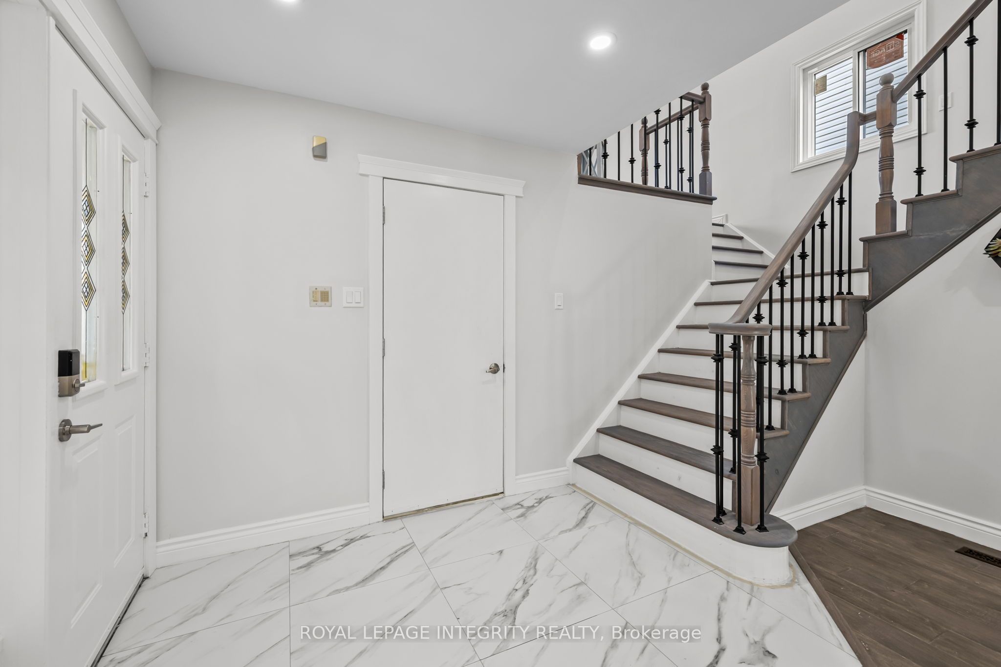 83 Saddle Crescent, Hunt Club - South Keys and Area, ON K1G 5L3 photo 4