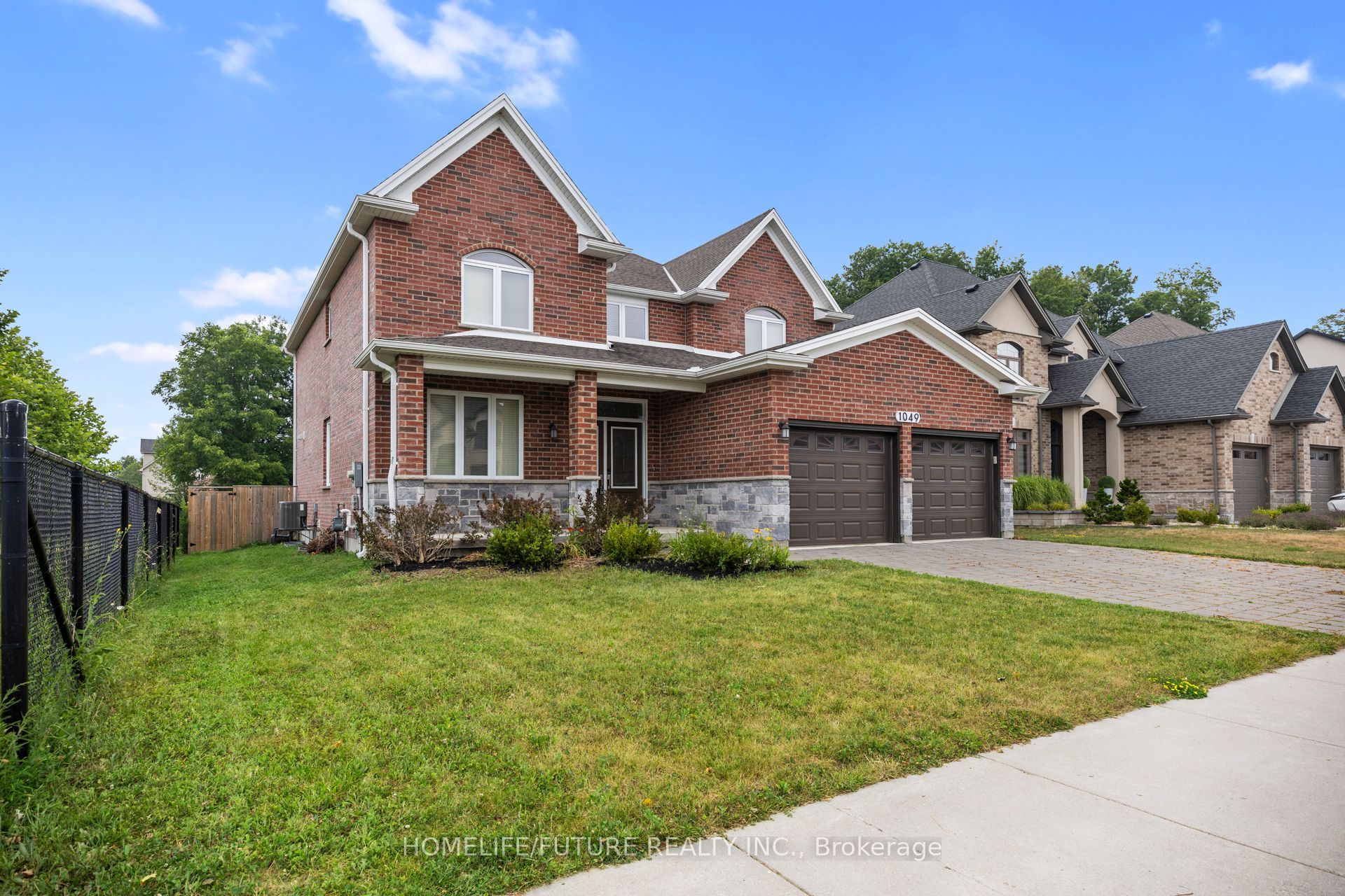 1049 Melsetter Way, London North, ON N6G 5C7 photo 2