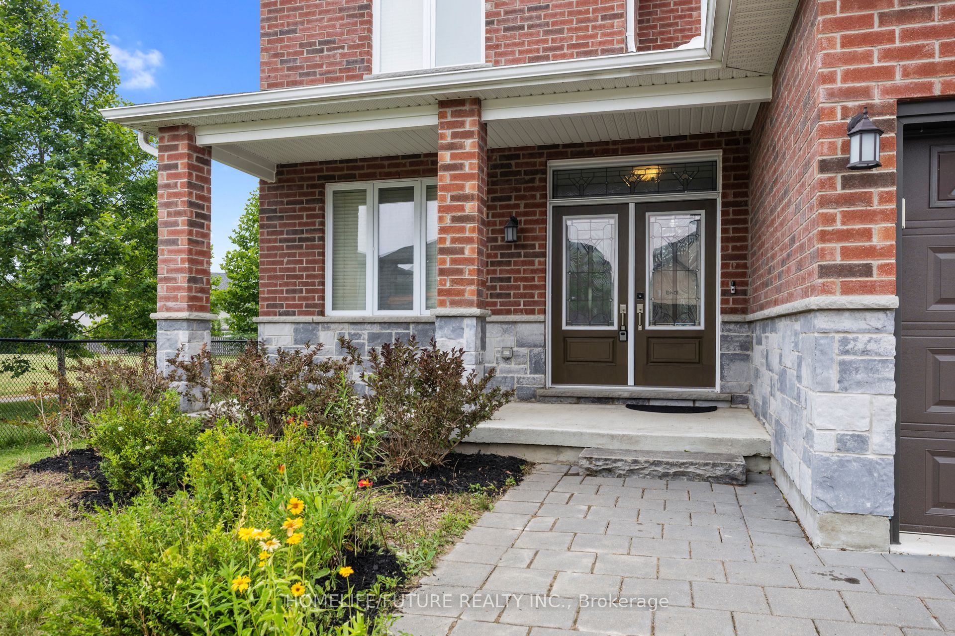 1049 Melsetter Way, London North, ON N6G 5C7 photo 3