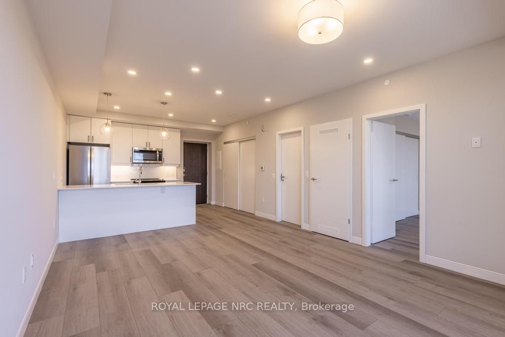 118 West Street 803, Port Colborne, ON L3K 0B9 photo 5