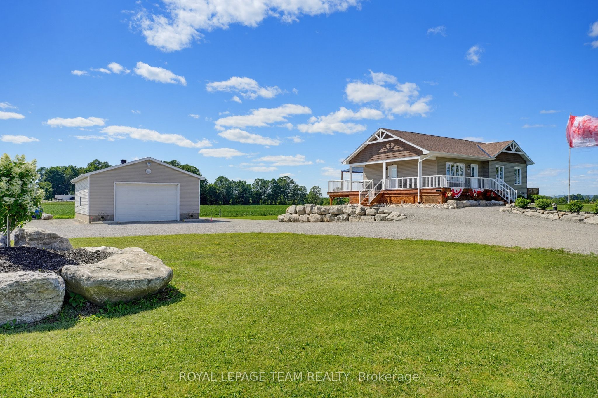 547 MALLOY Road, Whitewater Region, ON K0J 1C0 photo 5