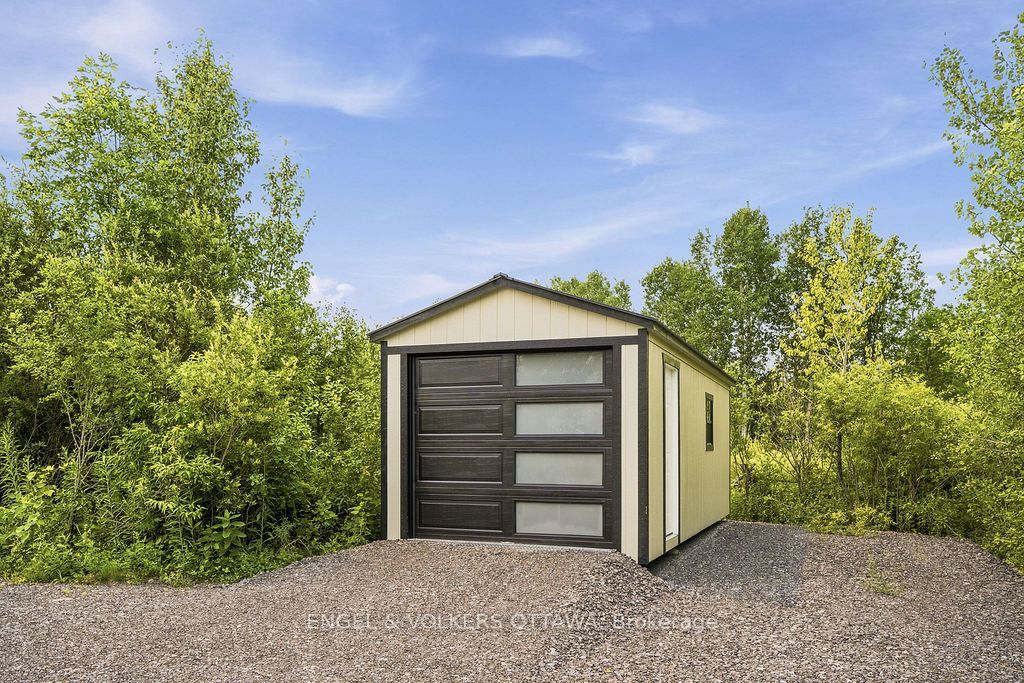 3737 Kettles Road, Stittsville - Munster - Richmond, ON K0A 2Z0 photo 3