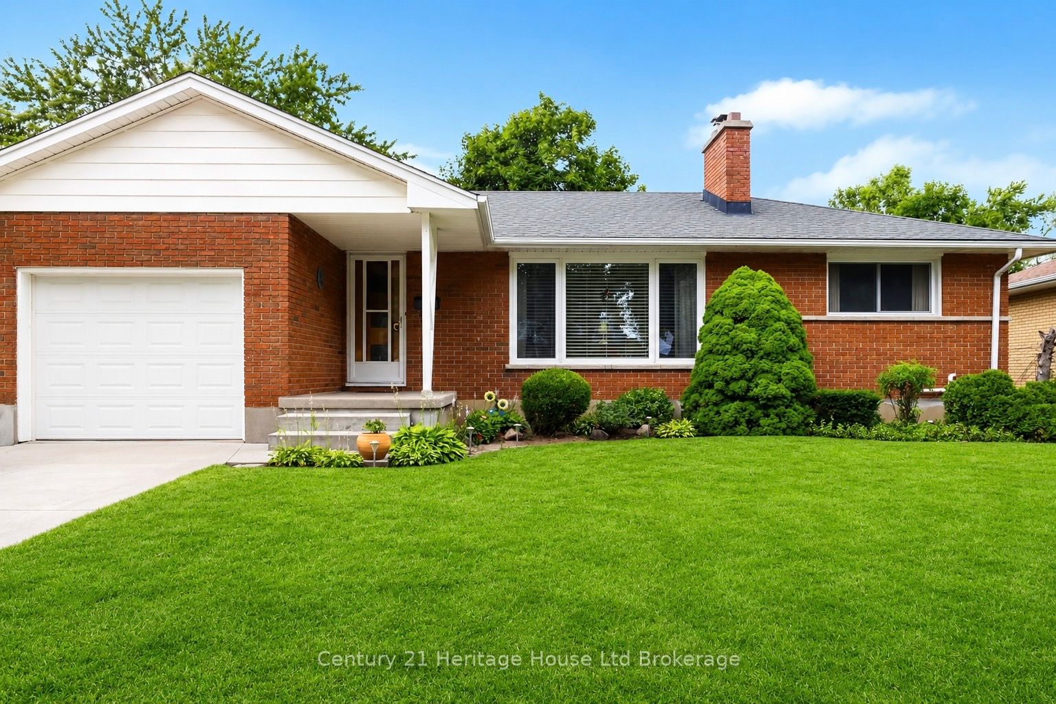 26 Deveron Crescent, London South, ON N5Z 4B1 photo 2