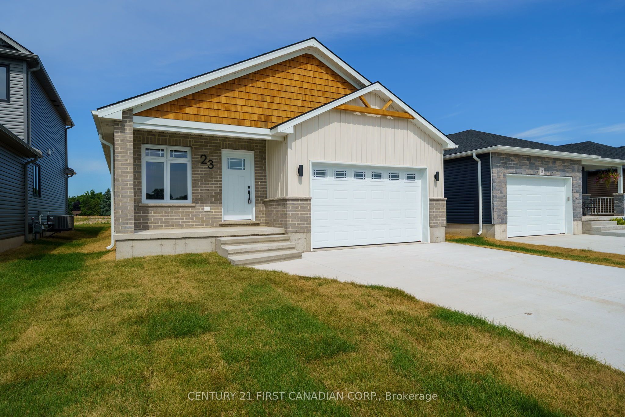 107 VICTORIA Avenue, South Huron, ON N0M 1M0 photo 5