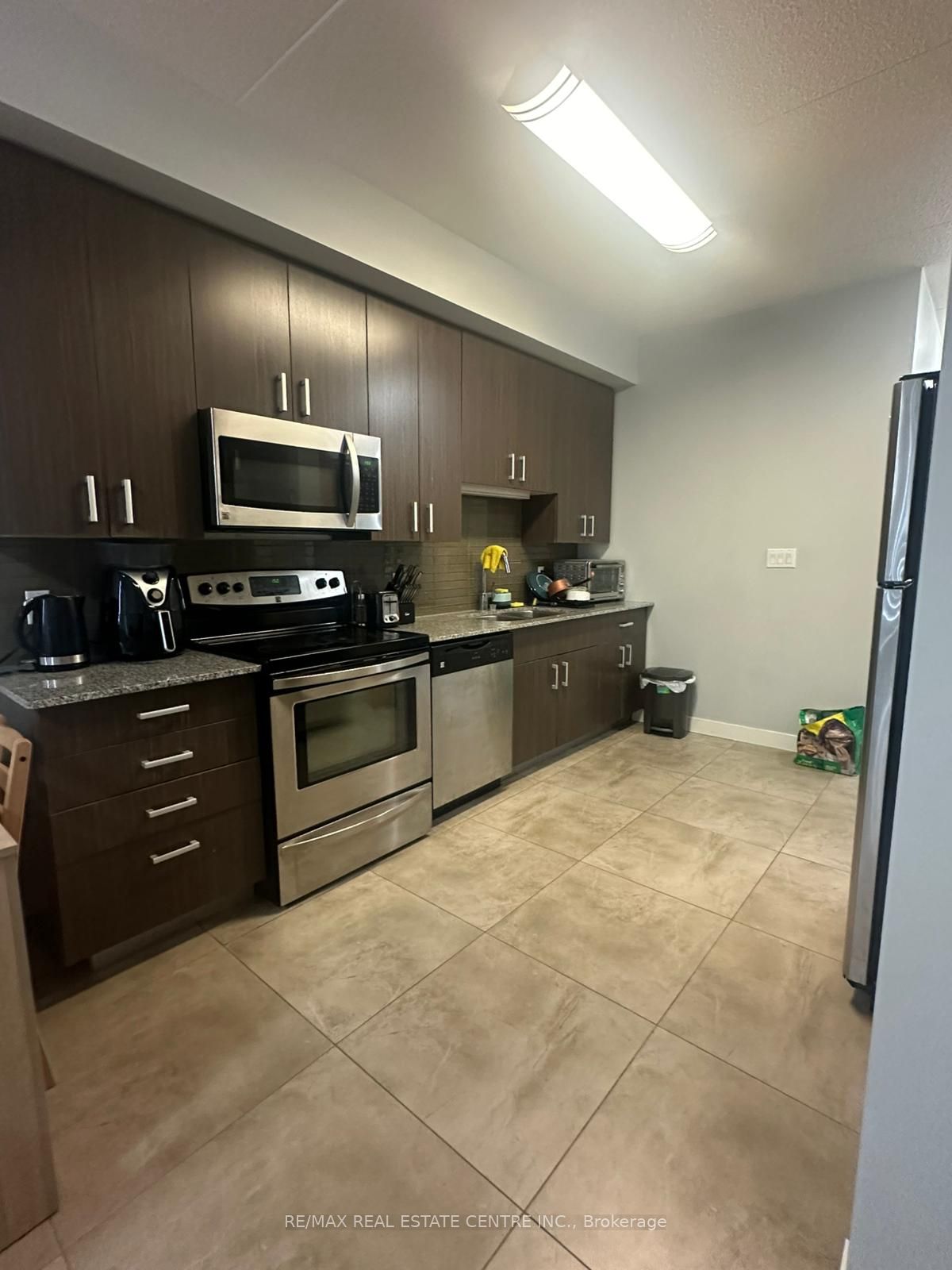 62 Balsam B408 Street, Waterloo, ON N2L 3H2 photo 2
