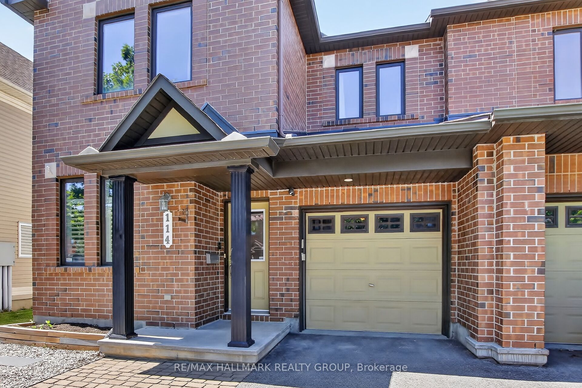 114 Dunforest Terrace, Barrhaven, ON K2J 3V1 photo 3