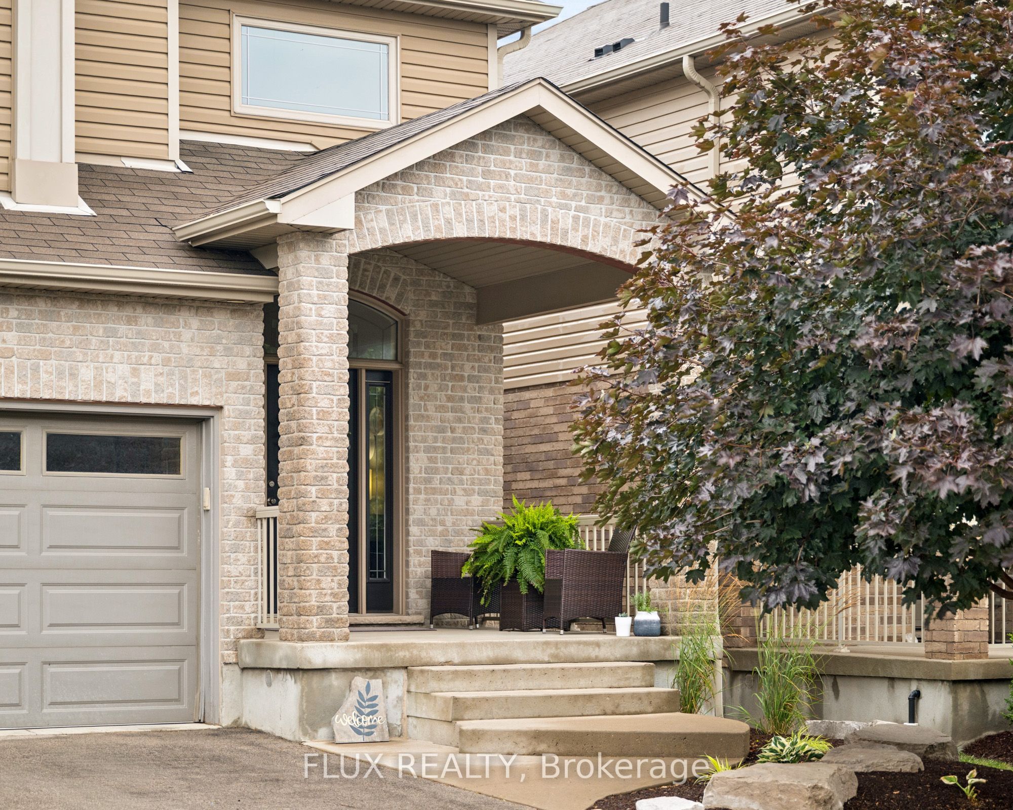 142 Maplecrest Drive, Woolwich, ON N0B 1M0 photo 3
