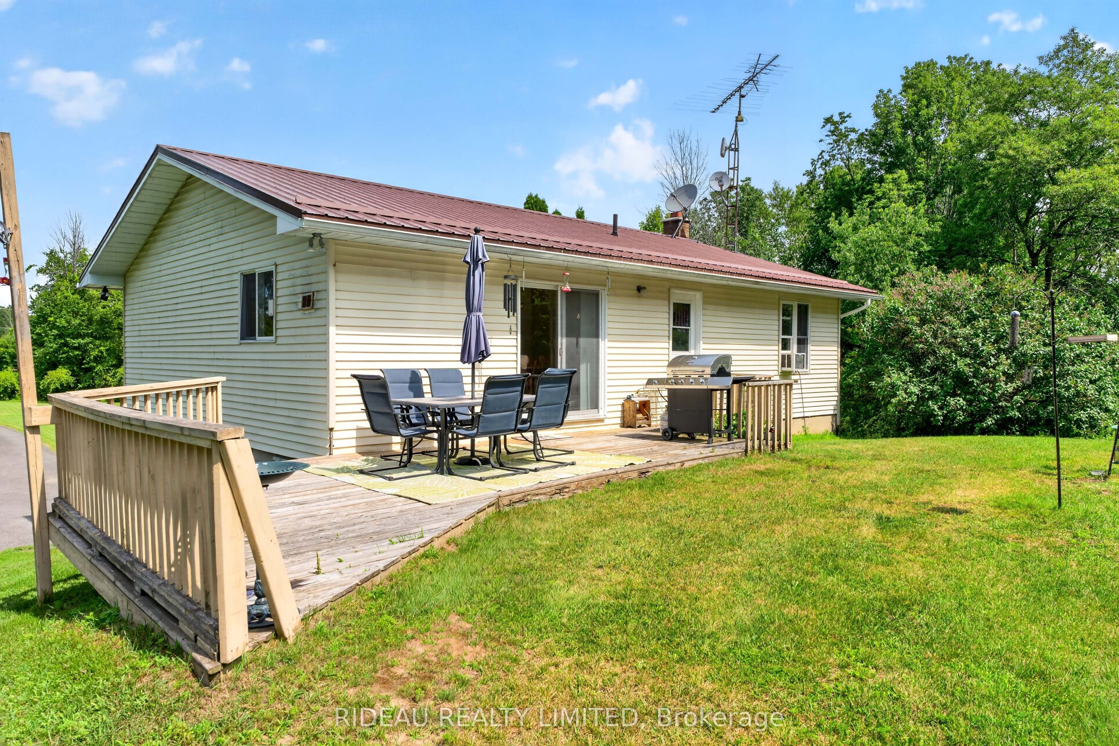 93 Mallens Road, Rideau Lakes, ON K0G 1E0 photo 5