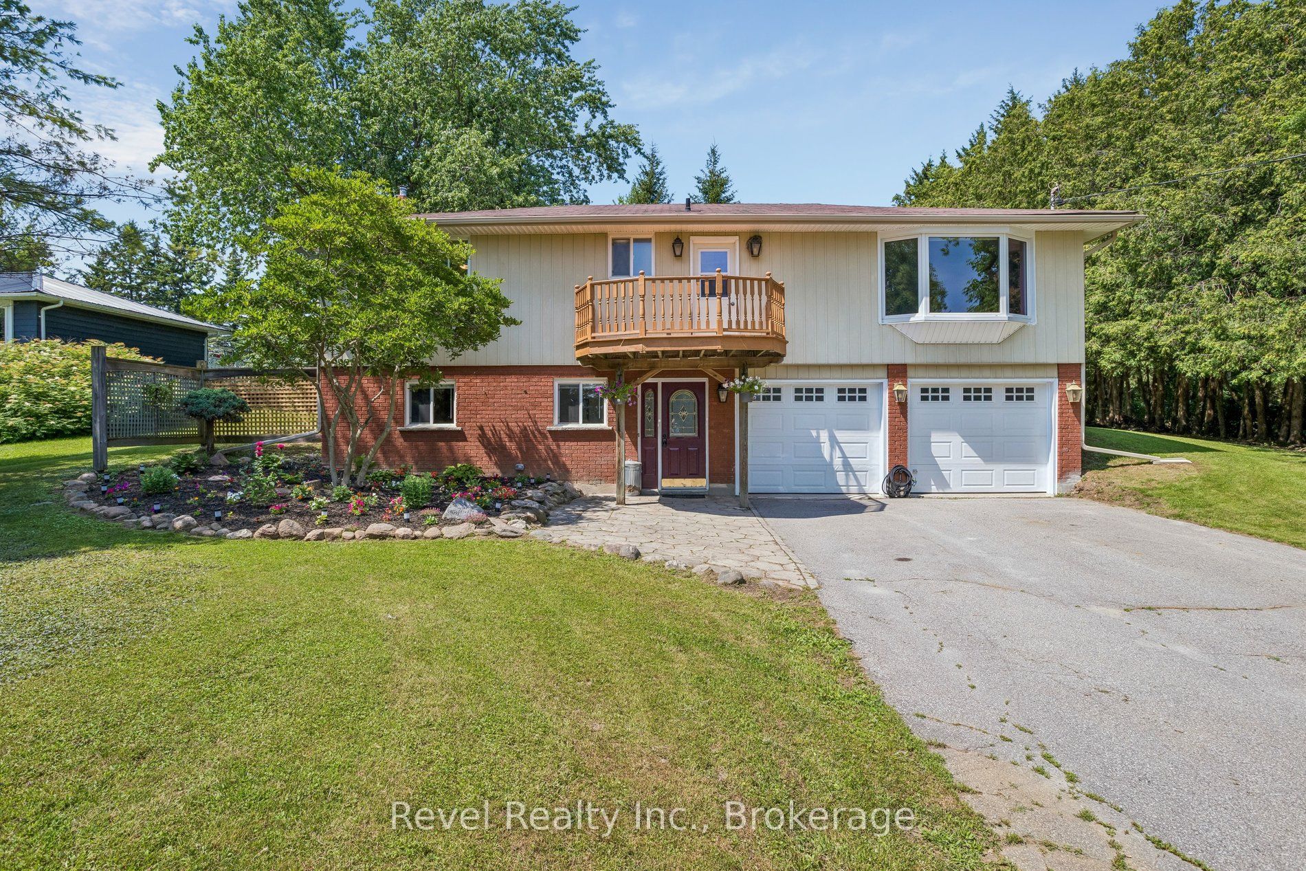 41 Lakeview Boulevard, Kawartha Lakes, ON K0M 2C0