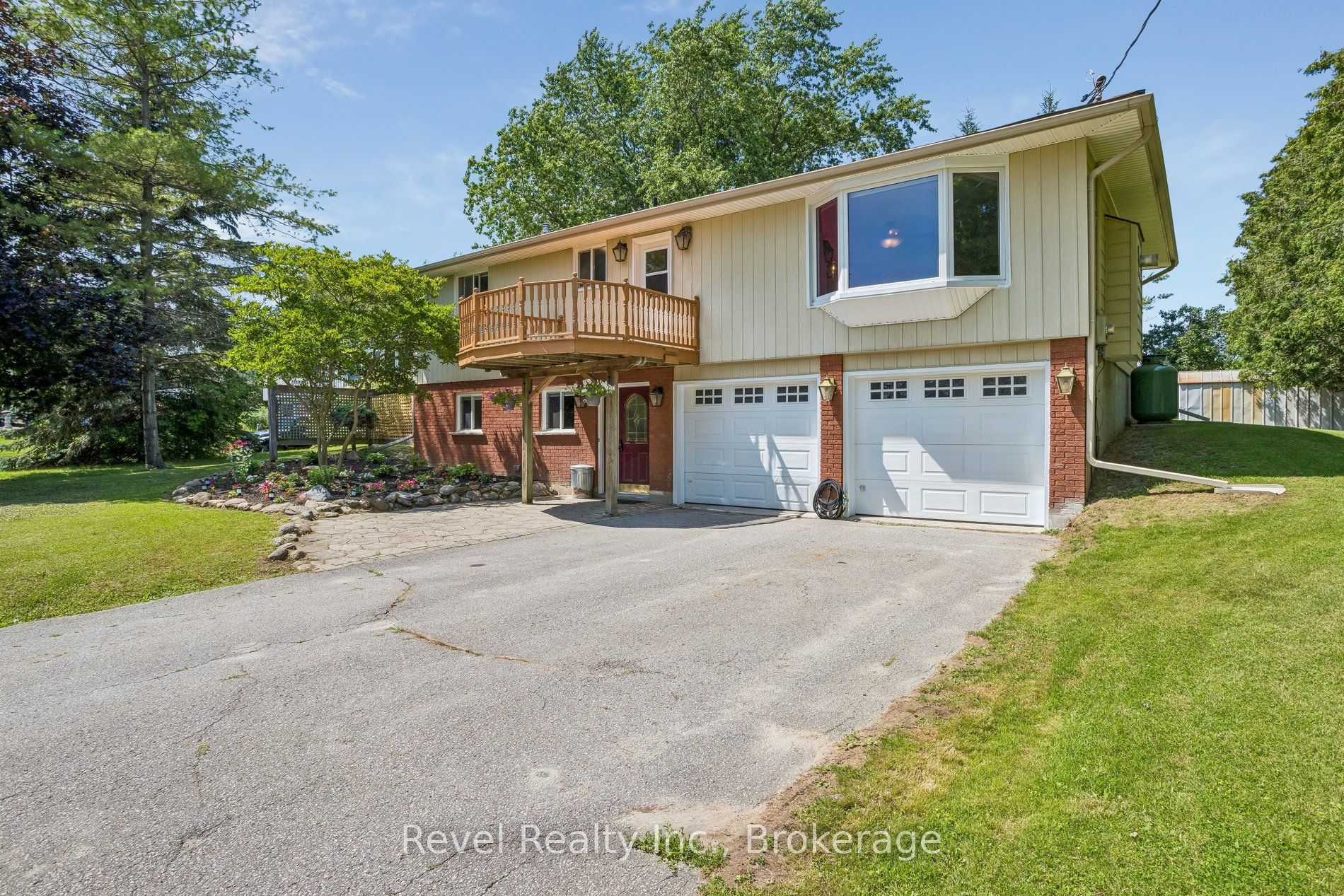 41 Lakeview Boulevard, Kawartha Lakes, ON K0M 2C0 photo 2