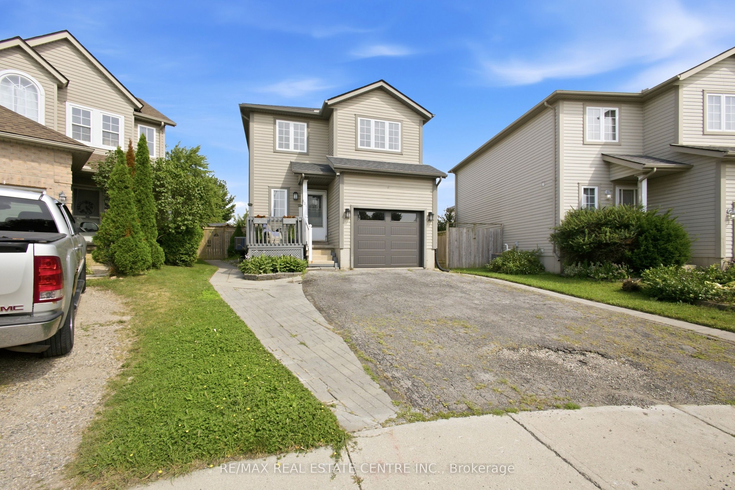 801 Hunters Gate Crescent, Woodstock, ON N4V 1G3 photo 4