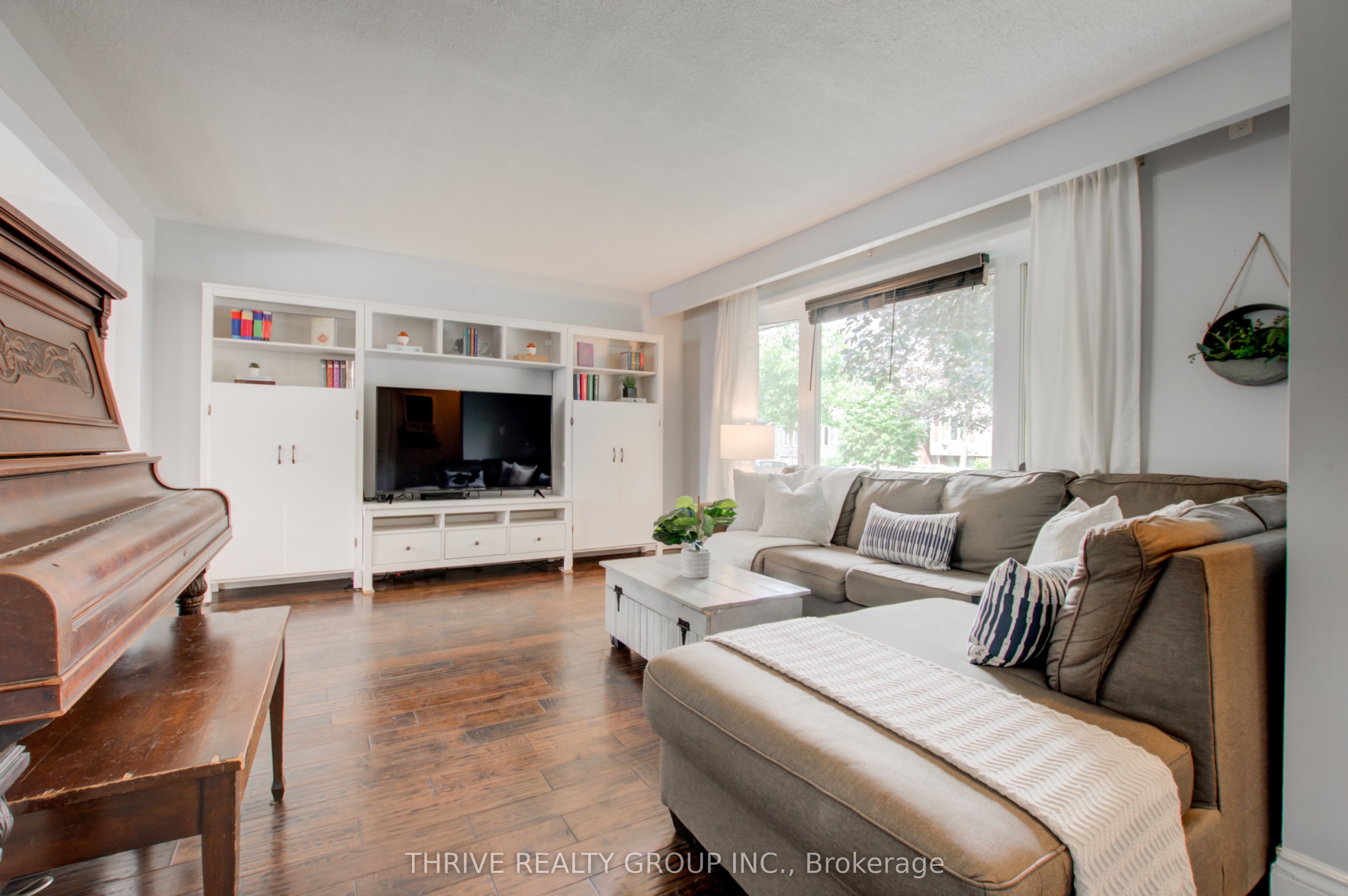 118 Sandalwood Crescent, London North, ON N6G 2Z7 photo 2