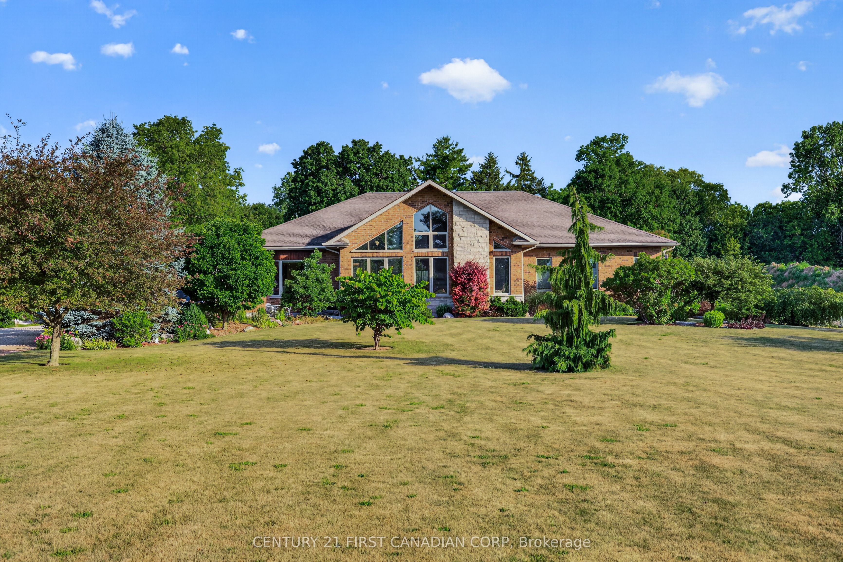 10965 River Line, Chatham-Kent, ON N7M 5J4 photo 5
