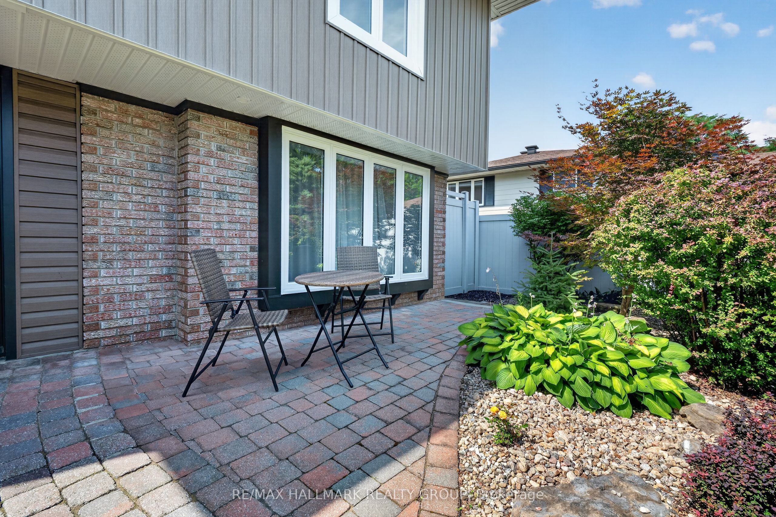 4 Claret Court, Hunt Club - Windsor Park Village and Area, ON K1V 9C4 photo 4