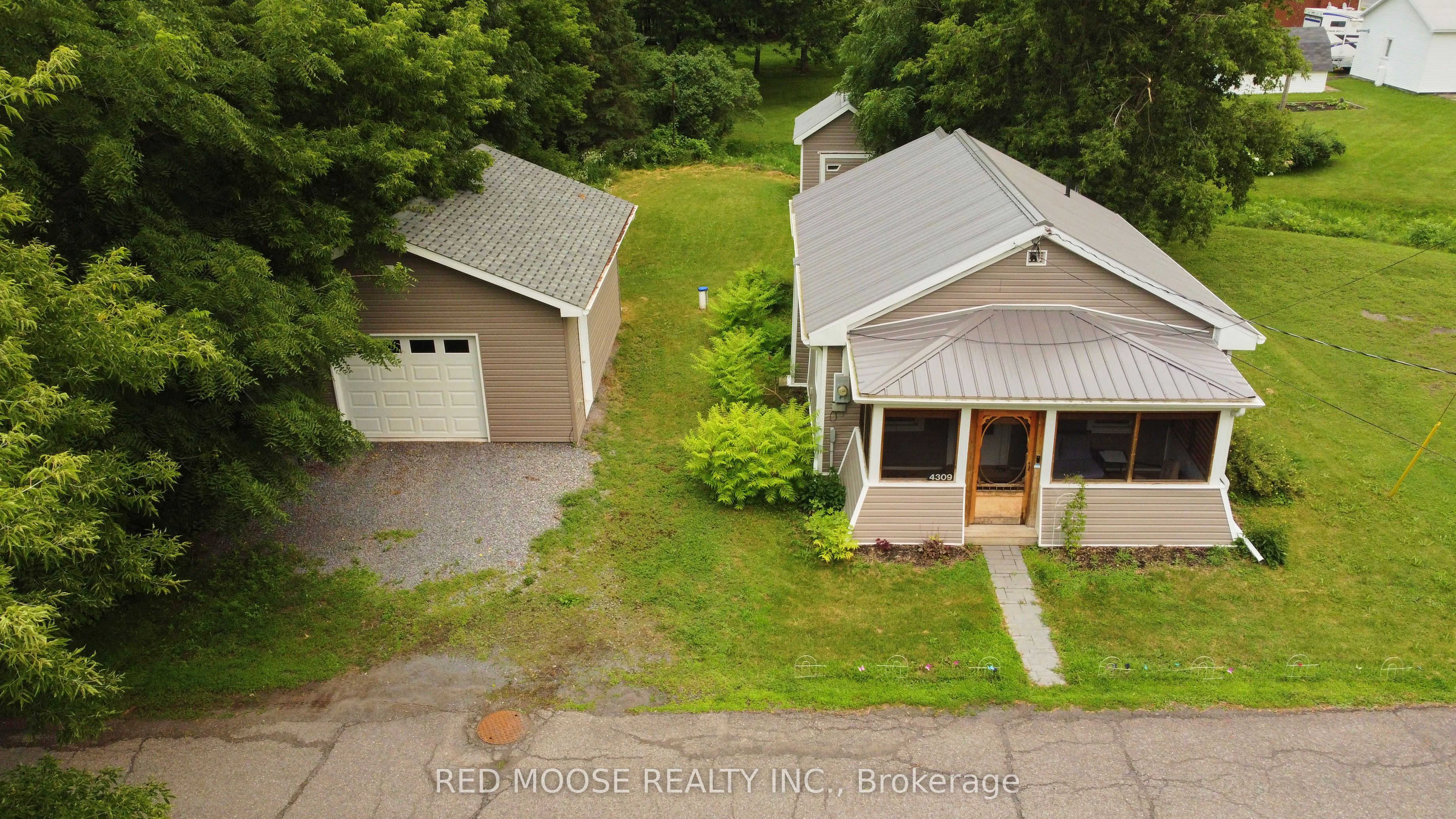 4309 Locke Lane, South Dundas, ON K0C 2H0 photo 2