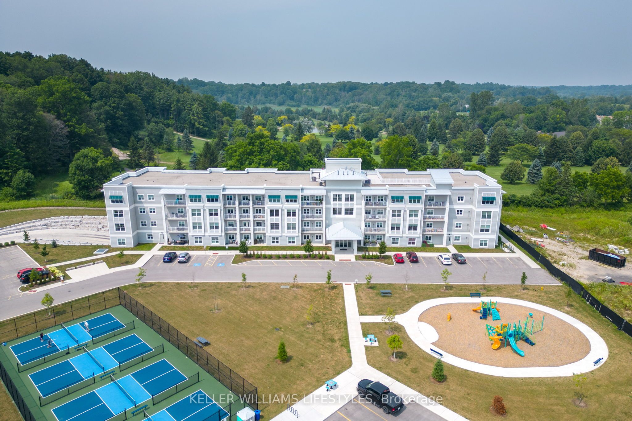100 The Promenade 103, Central Elgin, ON N5L 1C5
