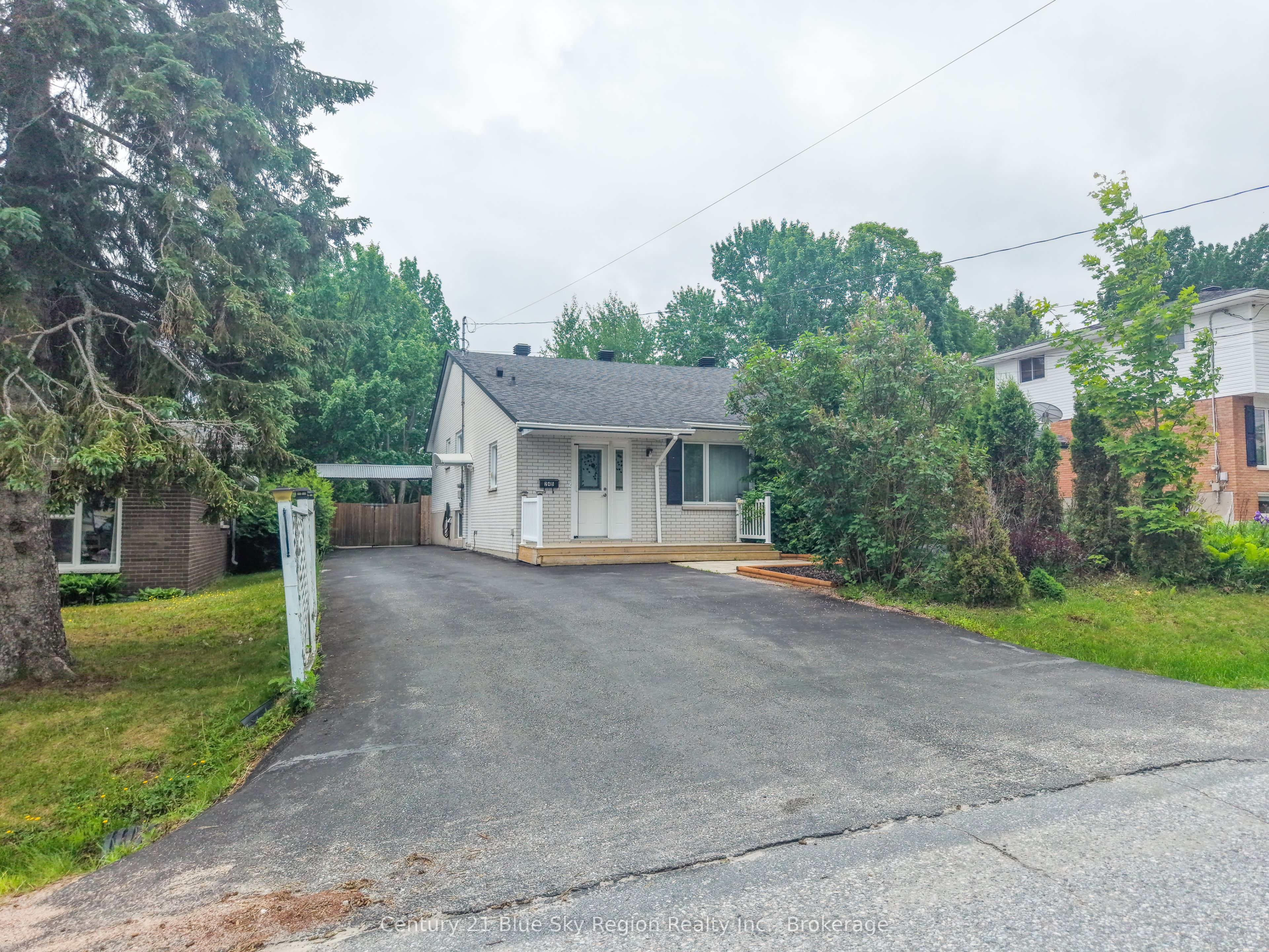 245 Michener Drive, North Bay, ON P1A 3J2 photo 3