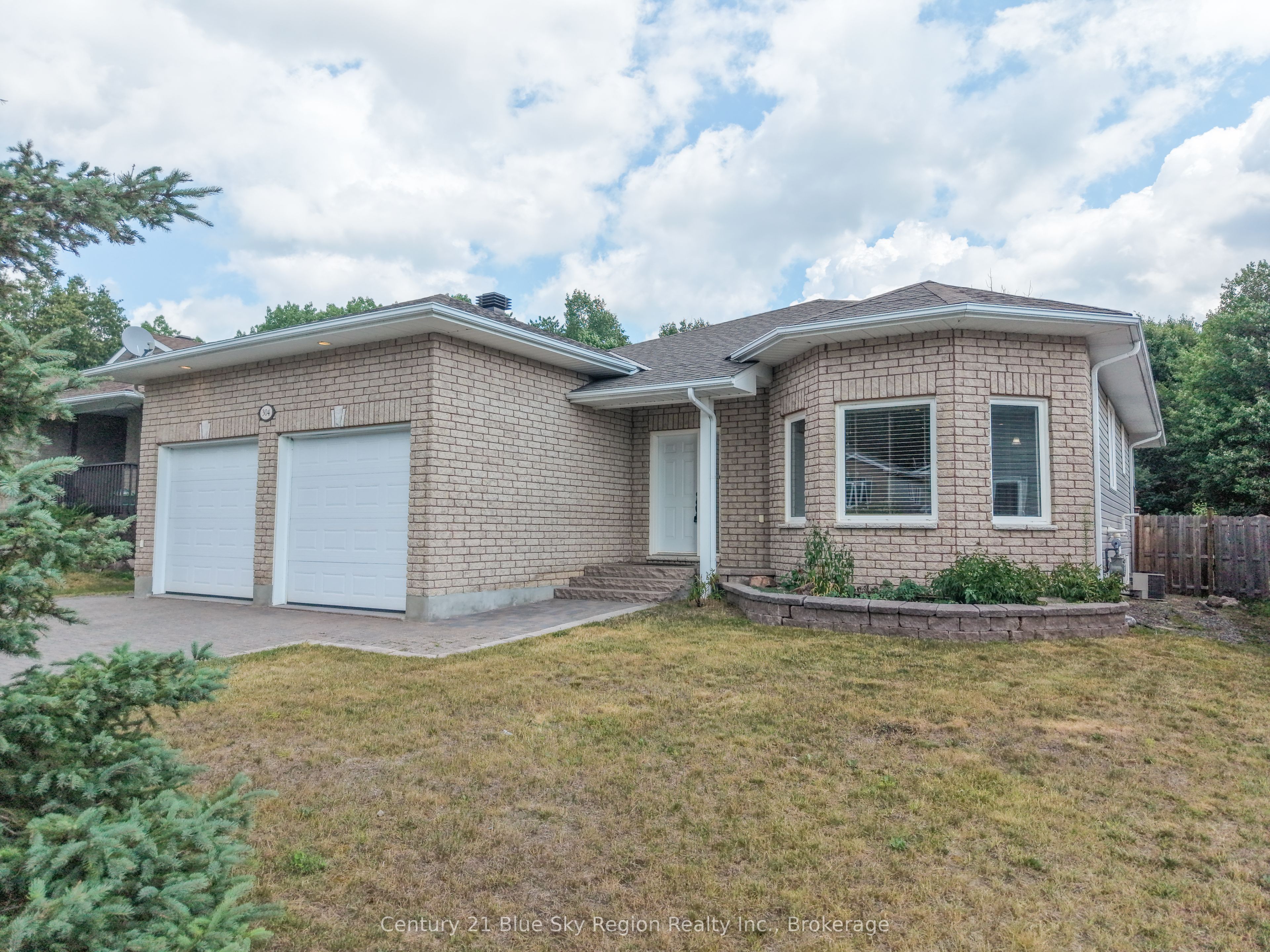 304 Osprey Crescent, Callander, ON P0H 1H0 photo 3