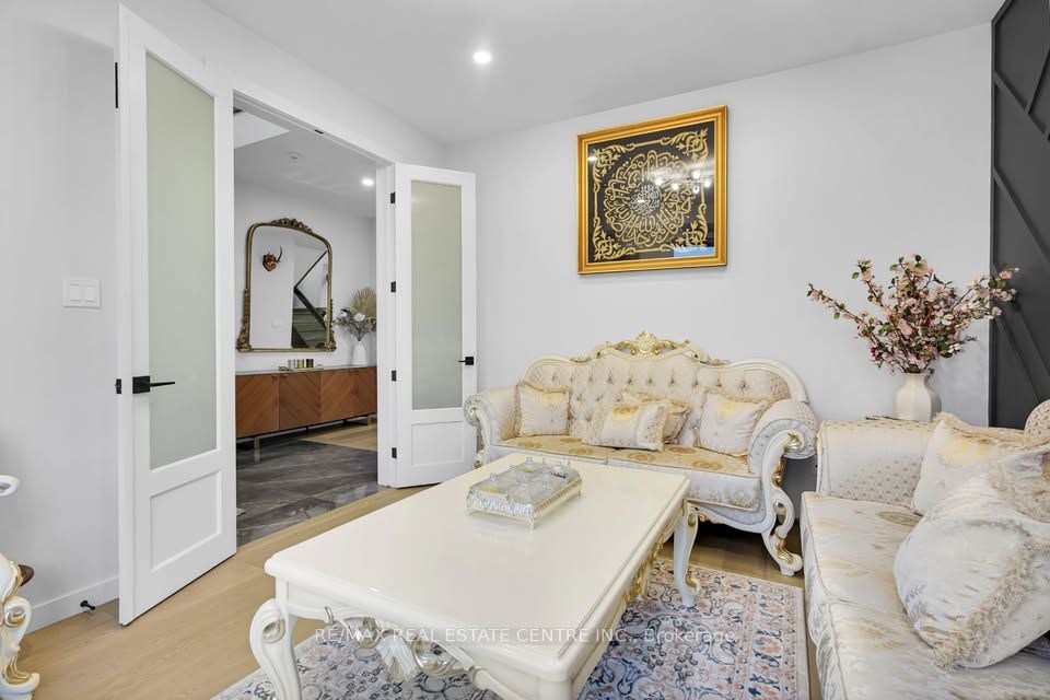 2088 IRONWOOD Road, London South, ON N6K 0H8 photo 5