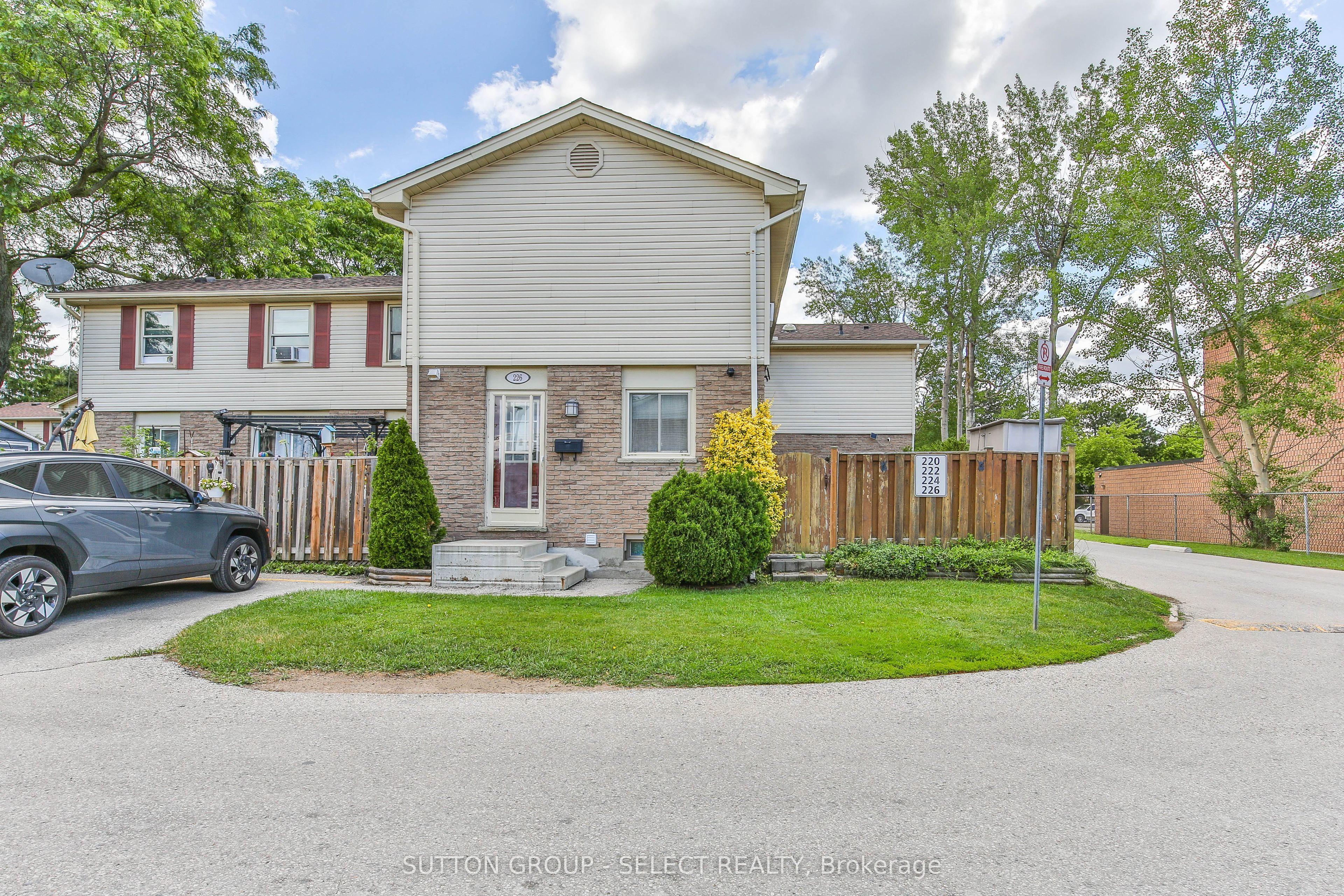230 Clarke Road 226, London East, ON N5W 5P8