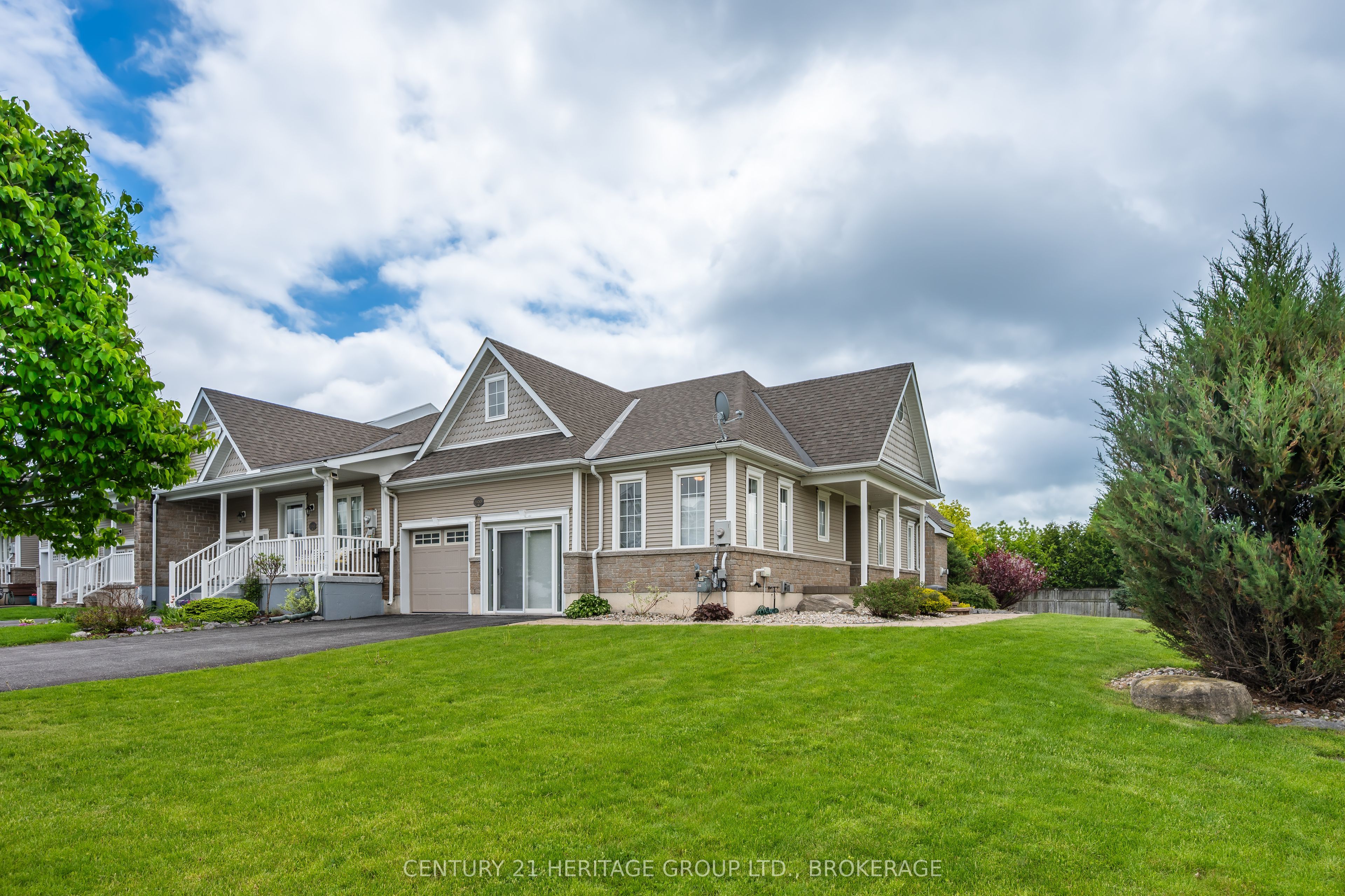 100 BRITANNIA Crescent, Loyalist, ON K0H 1G0