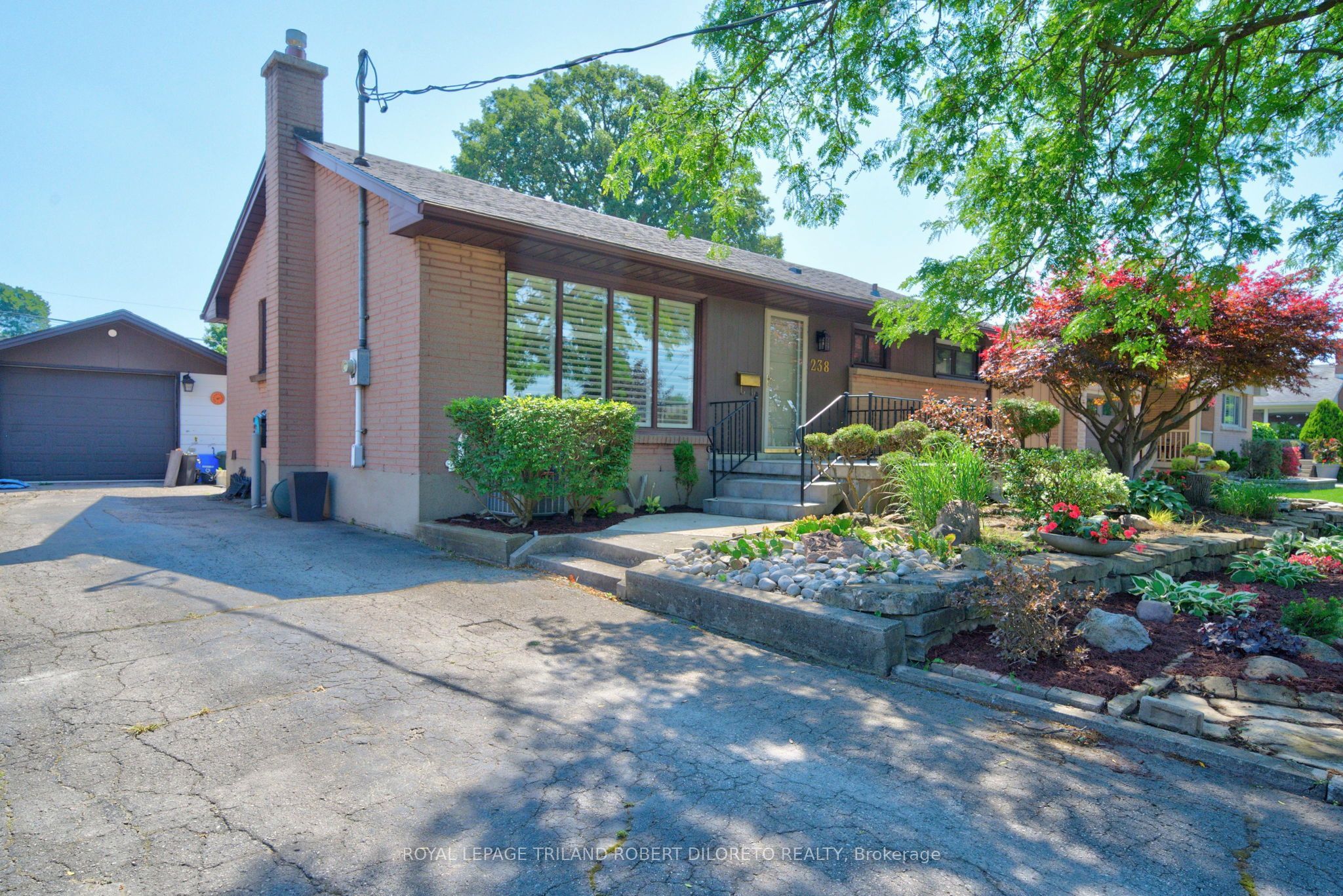 238 Starlight Avenue, London East, ON N5W 4X9
