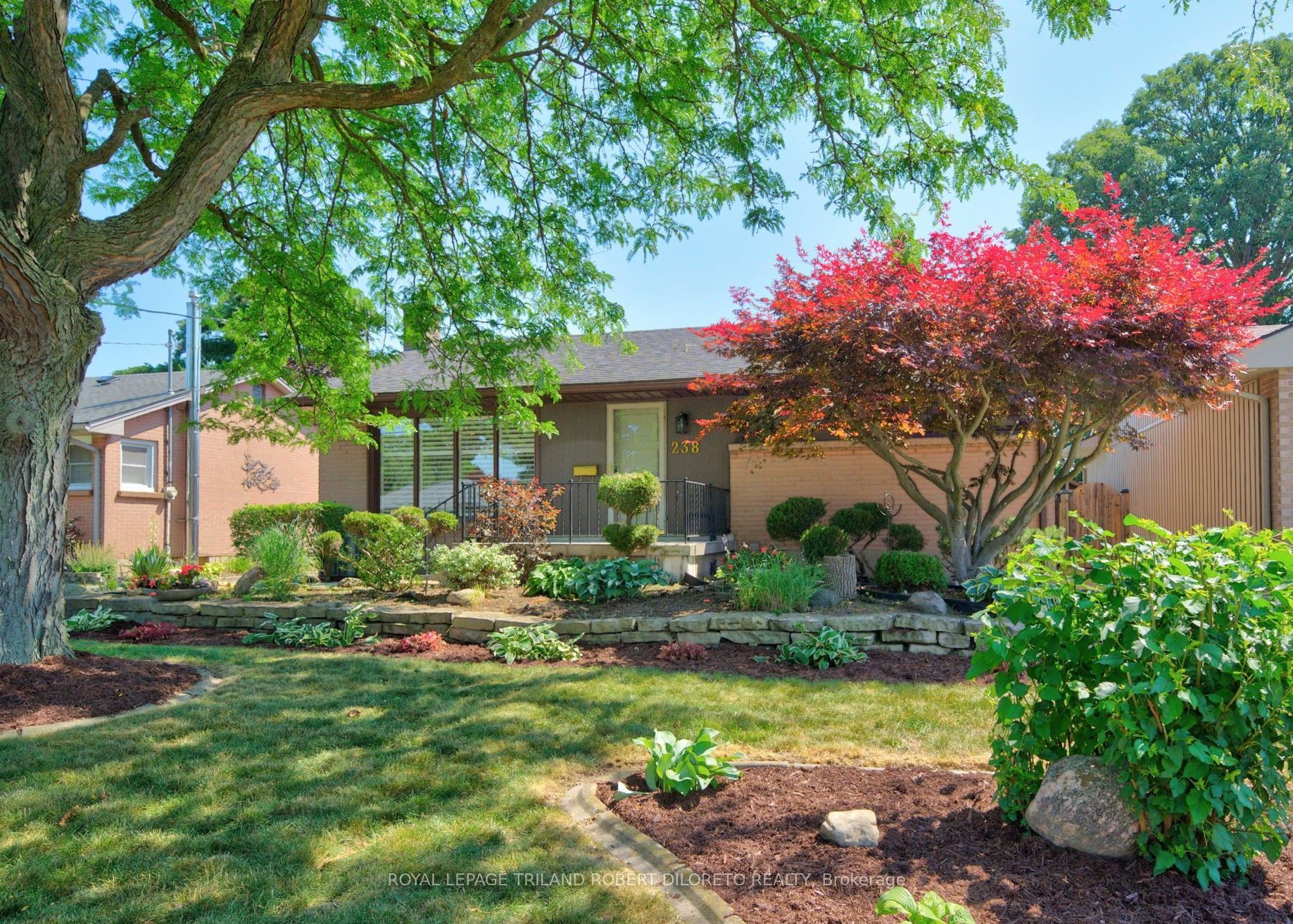 238 Starlight Avenue, London East, ON N5W 4X9 photo 2