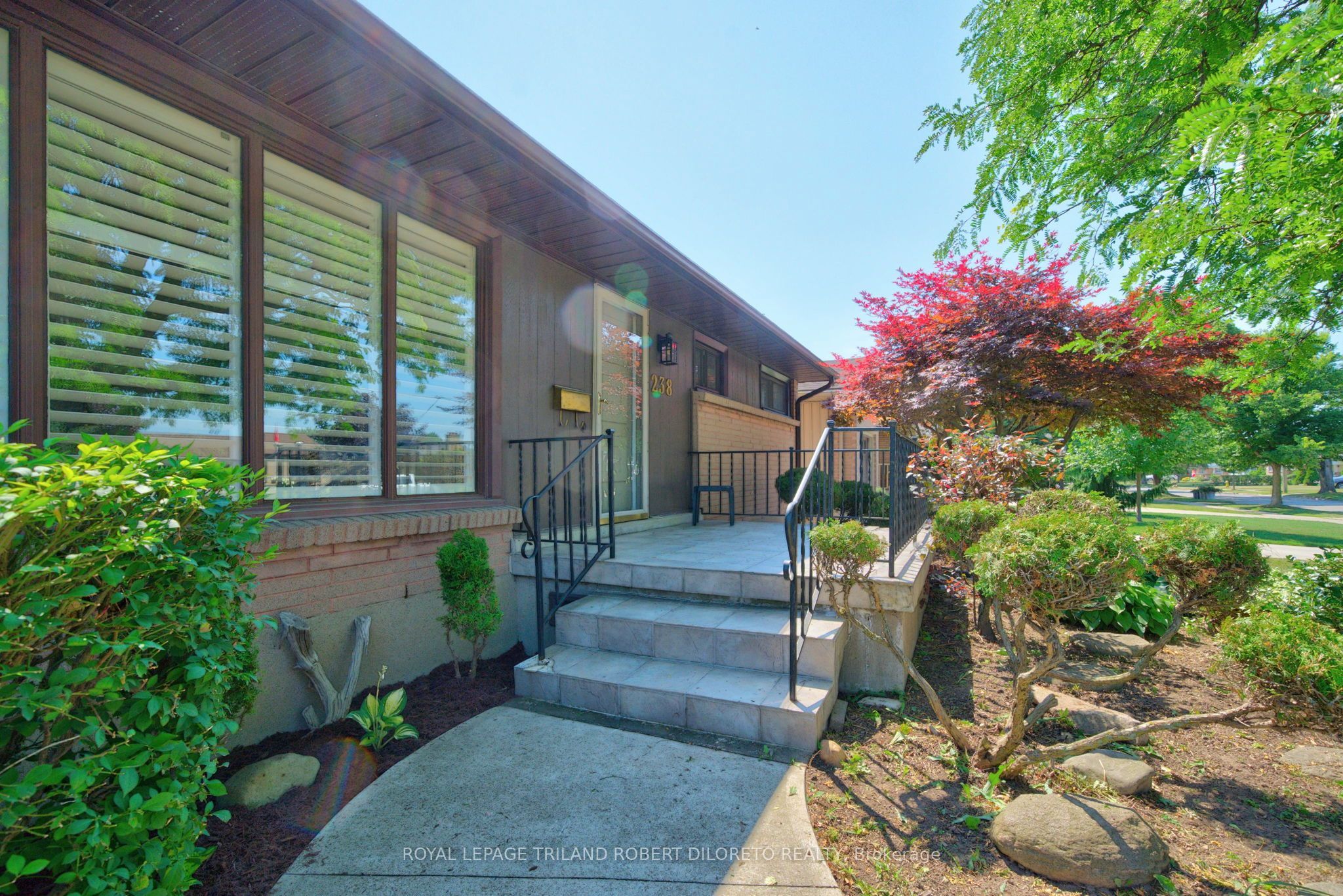 238 Starlight Avenue, London East, ON N5W 4X9 photo 3