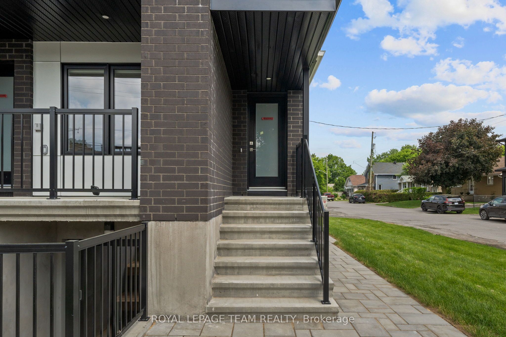 998 Hollington Street Upper, Carlington - Central Park, ON K1Z 7Z9 photo 3