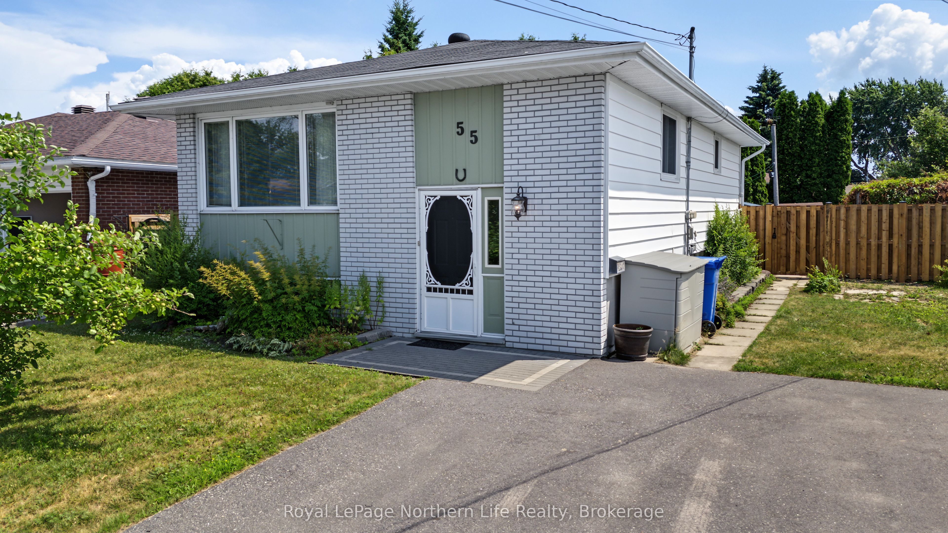 55 Nightingale Drive, North Bay, ON P1A 2R1 photo 2