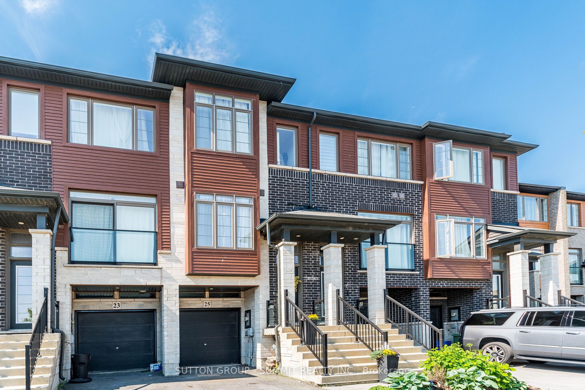 25 SOHO Street, Hamilton, ON L8J 0L4 photo 3