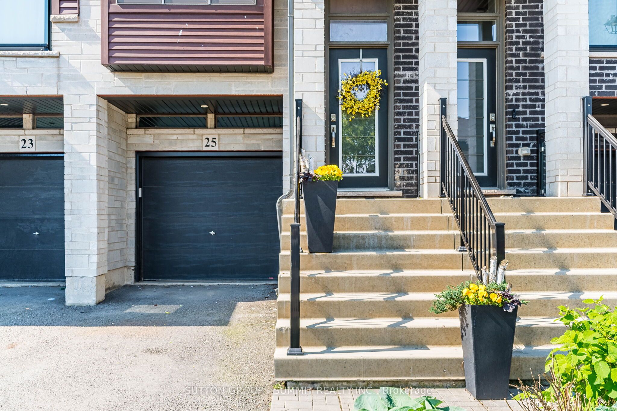 25 SOHO Street, Hamilton, ON L8J 0L4 photo 5