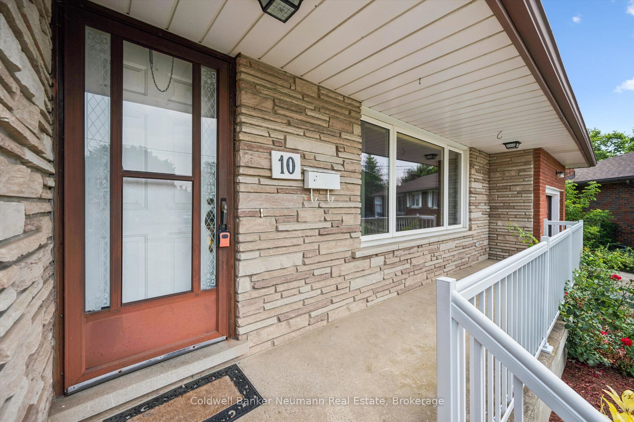 10 Kara Lee Court, Guelph, ON N1E 4P2 photo 4