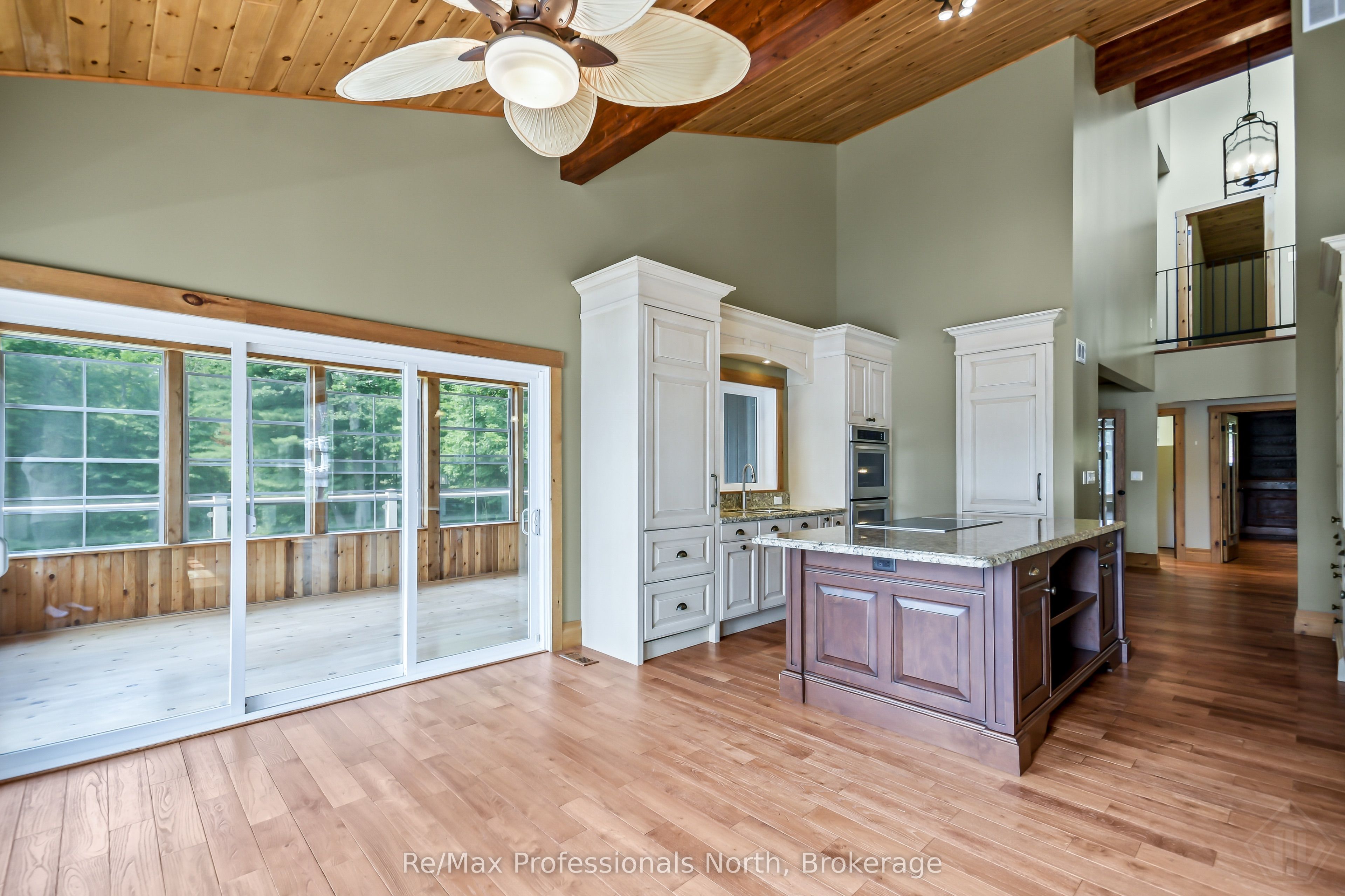 1064 Road 3200 N/A, Gravenhurst, ON P1P 0E7 photo 5