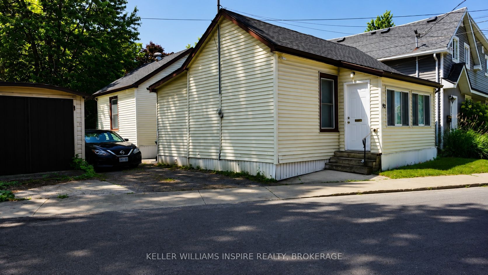 92 ELM Street, Kingston, ON K7K 1N2 photo 2