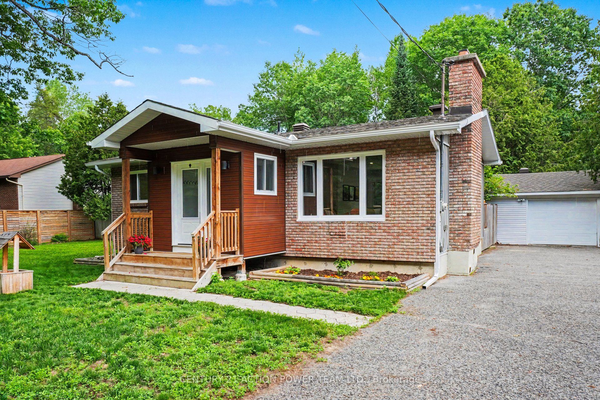 422 ALLBIRCH Road, Constance Bay - Dunrobin - Kilmaurs - Woodlawn, ON K0A 3M0 photo 2
