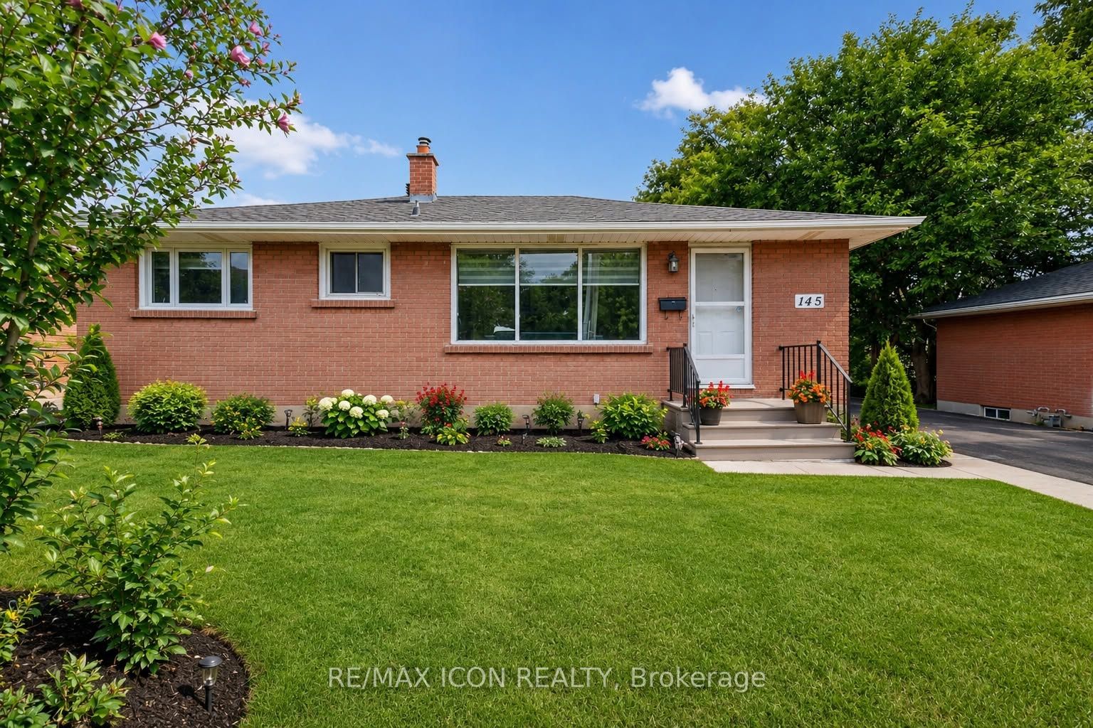 145 Gladstone Avenue, London South, ON N5Z 3R7