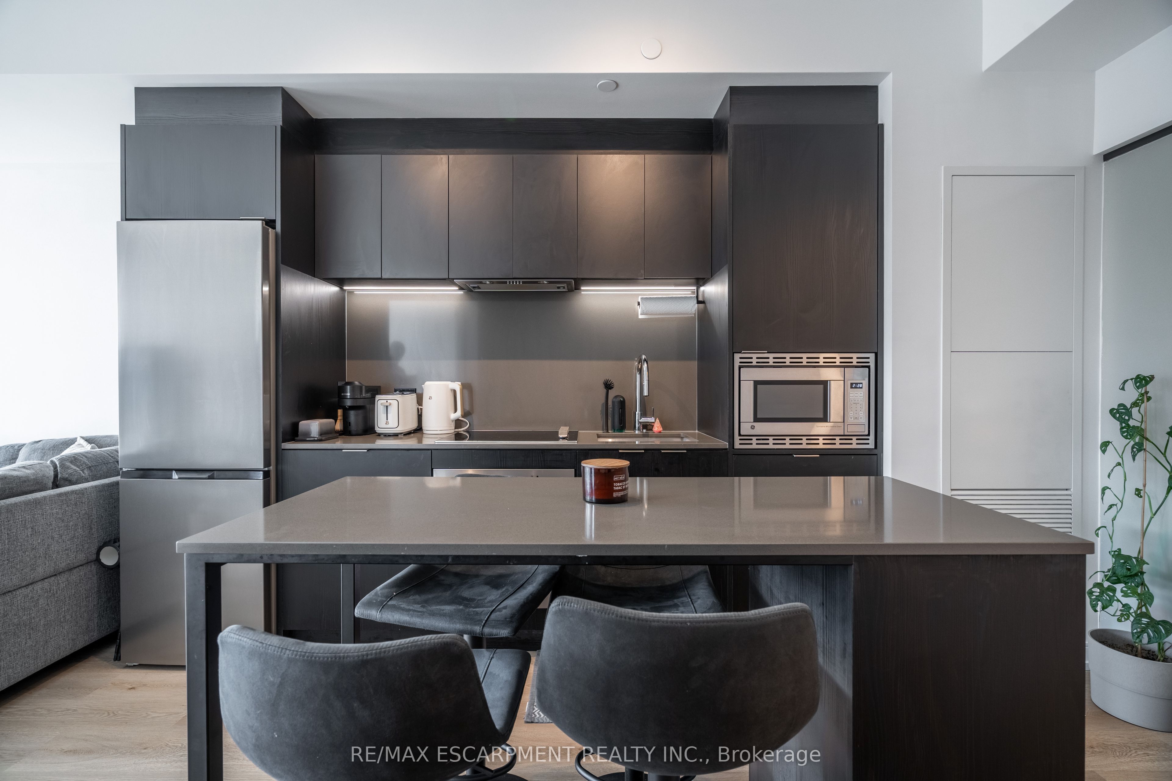 1 JARVIS Street 1504, Hamilton, ON L8R 0A8 photo 5