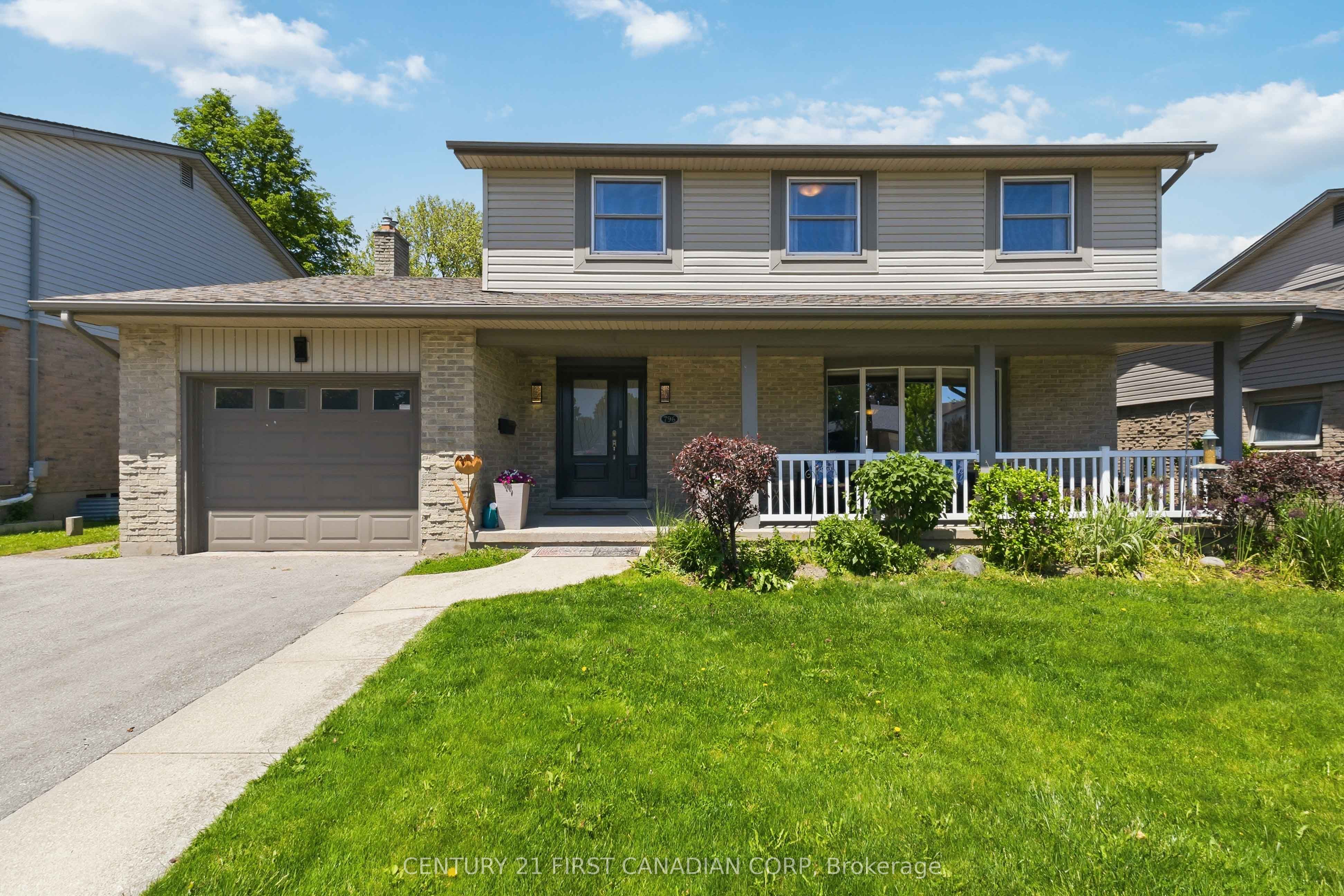 796 Viscount Road, London South, ON N6J 4A2