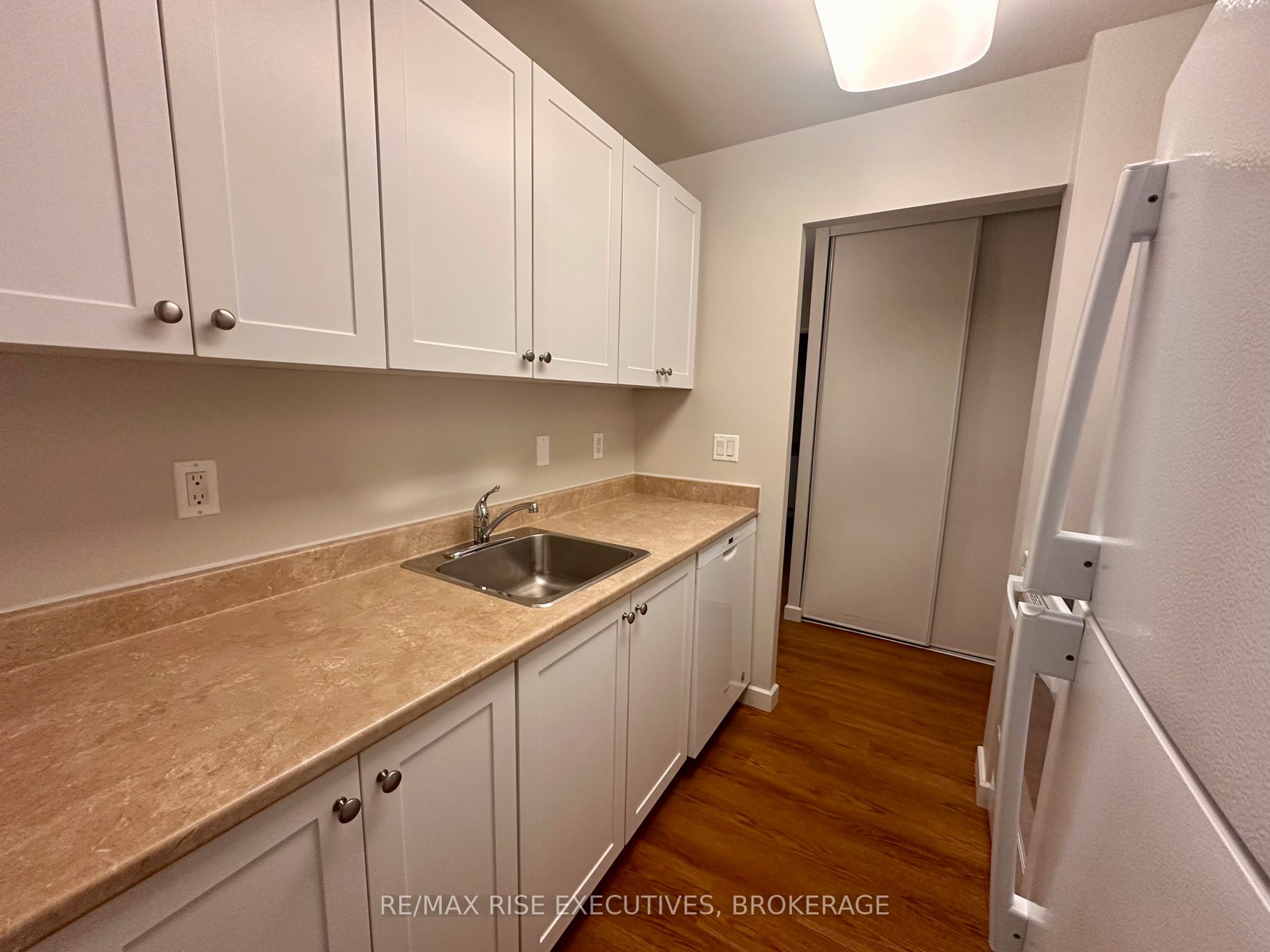 1020 Pembridge Crescent 119, Kingston, ON K7P 1R2 photo 5