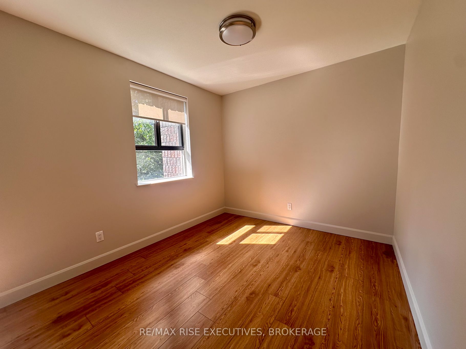 1020 Pembridge Crescent 301, Kingston, ON K7P 1R2 photo 3