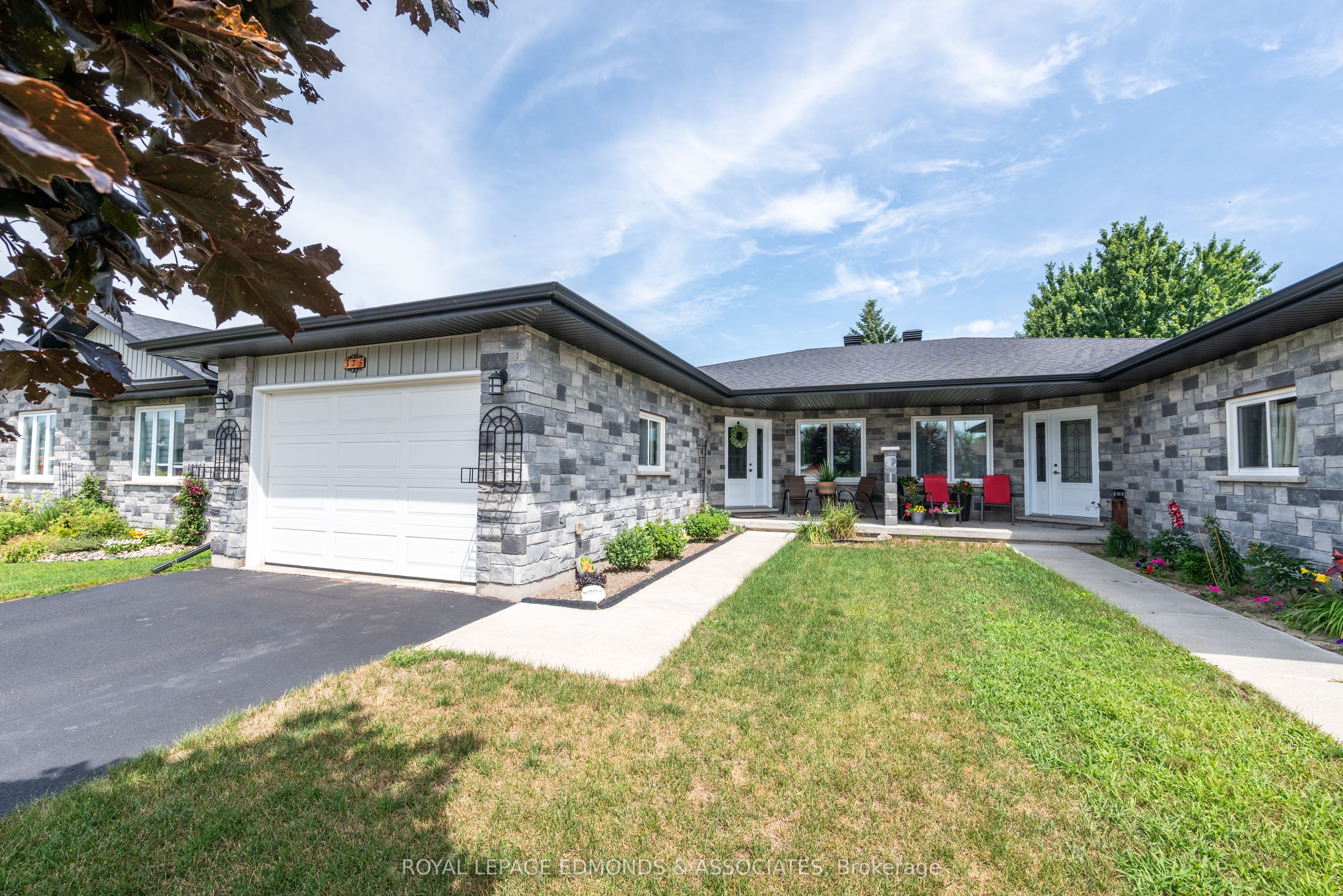 375 Patricia Avenue, Pembroke, ON K8A 0E6